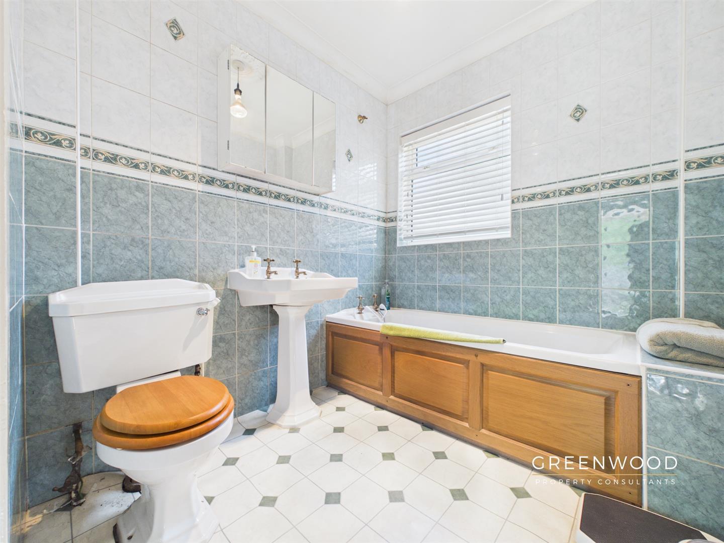 Property Imageb2b89e87-ab08-46c4-8cd1-1d8289965fb2
