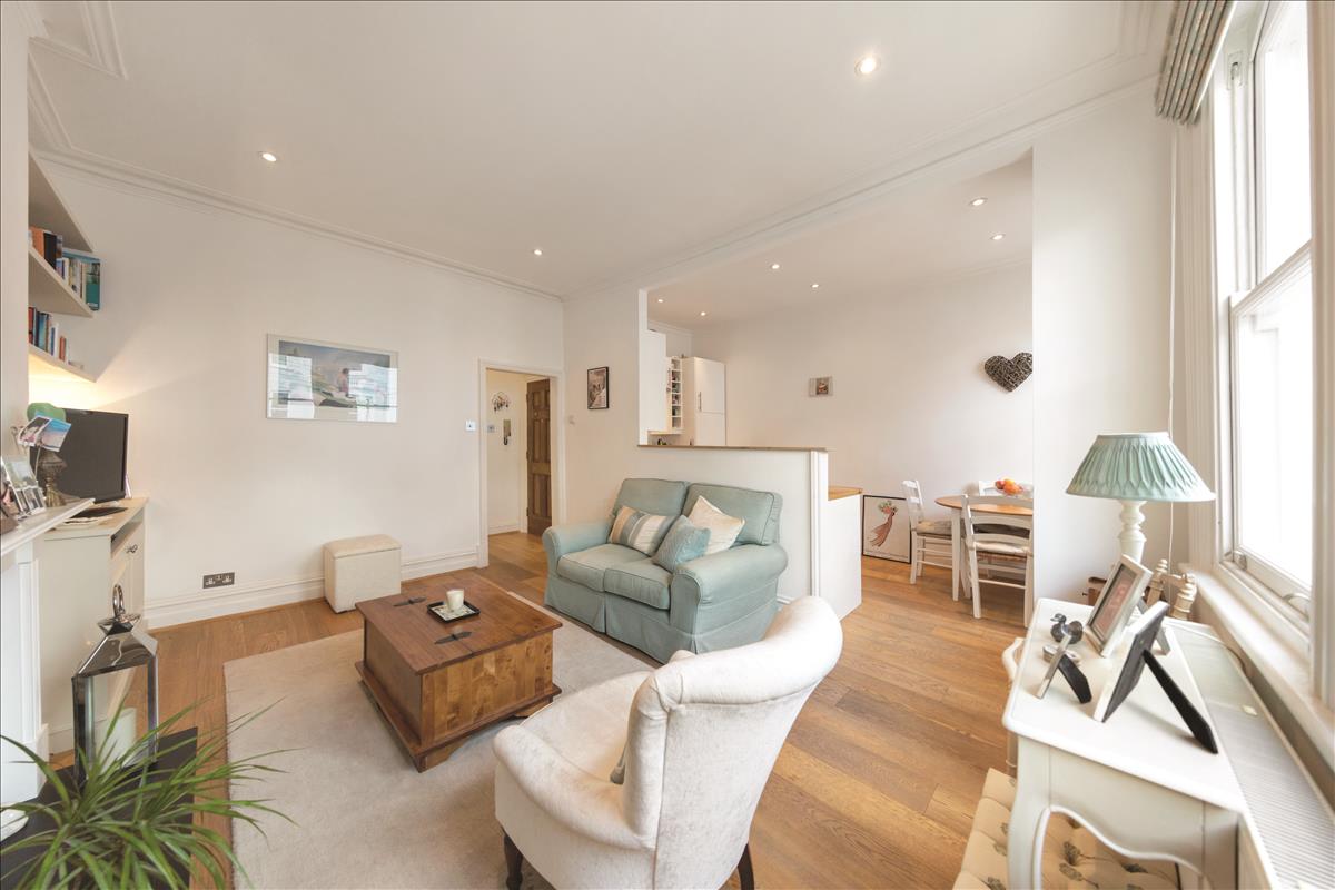Property Image b2ba042a-6d9f-4a32-8a50-ad92d47b4fa9