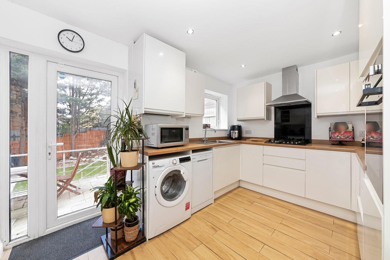 Property Image b2bbefd4-90b1-412a-9dfc-f2482d08598c