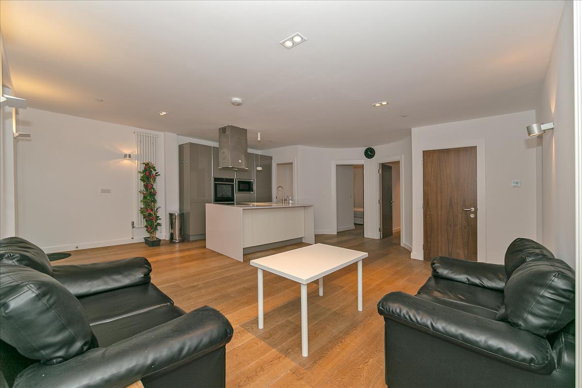 Property Image b2c7def5-6646-48db-b307-3b5ebbce3456
