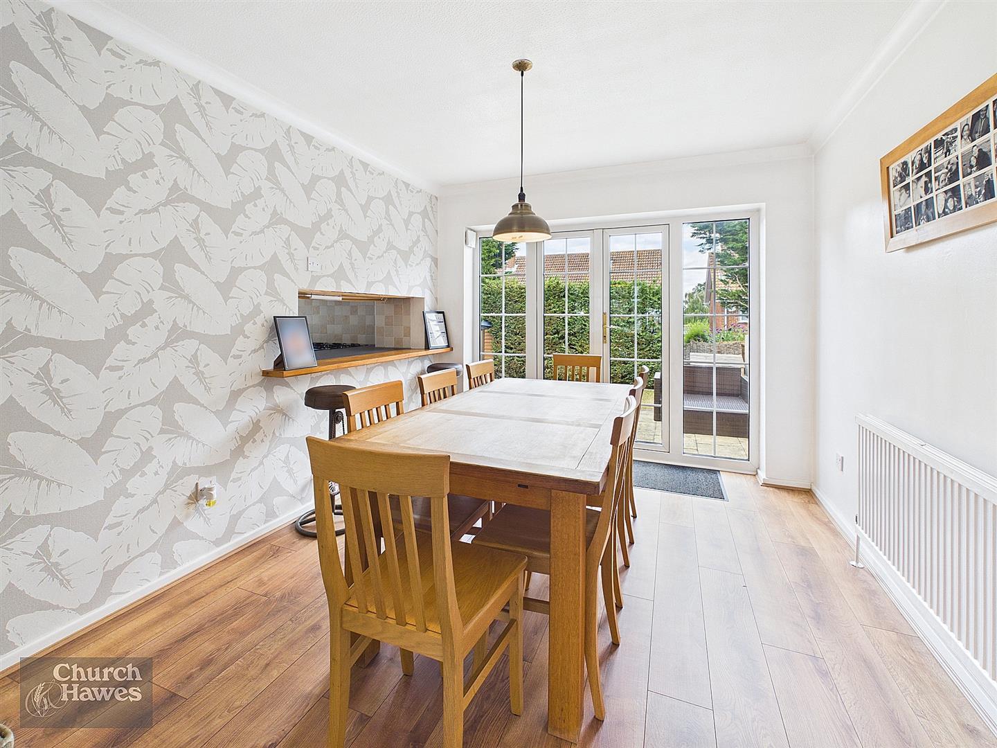 Property Image b2c94aa7-721b-4178-8641-7d3880b3654f