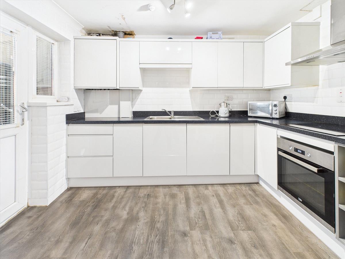 Property Image b2d92d87-e1a2-4d61-b38a-c860dfd5b084