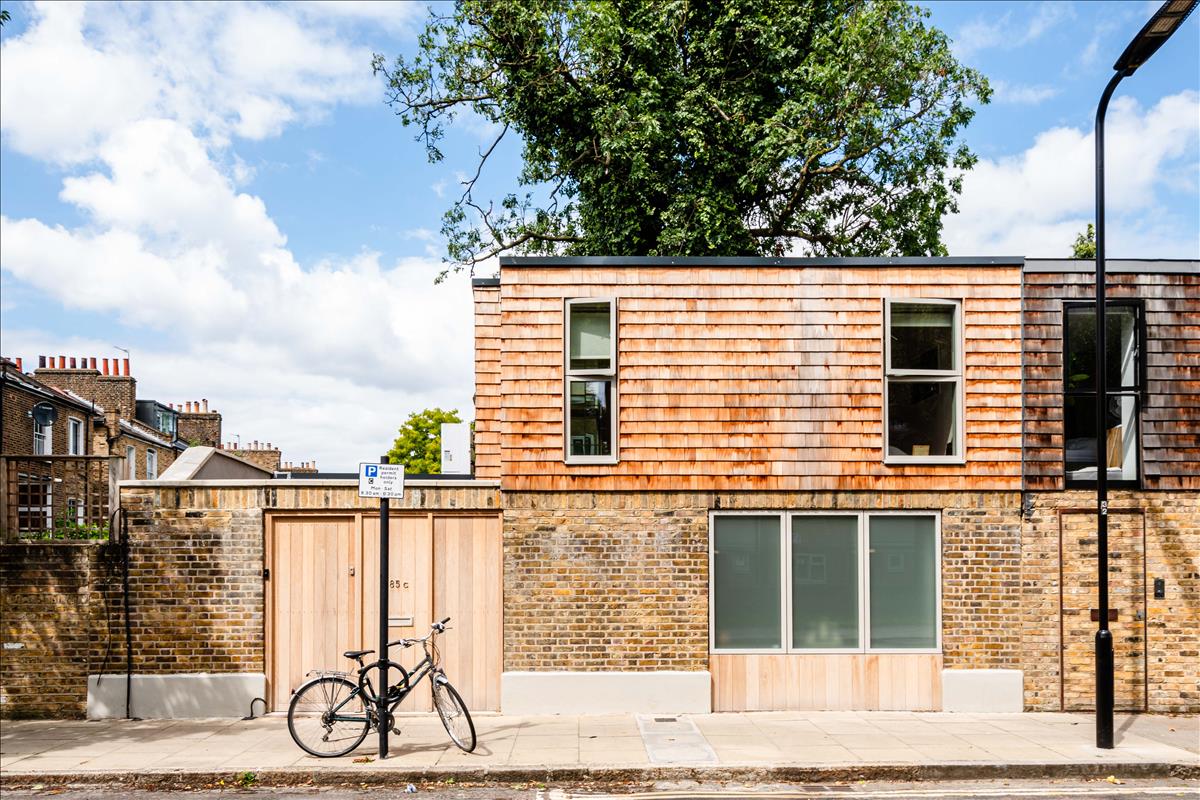 Three bedroom freehold modern house for sale in London Fields, Hackney, London, E8