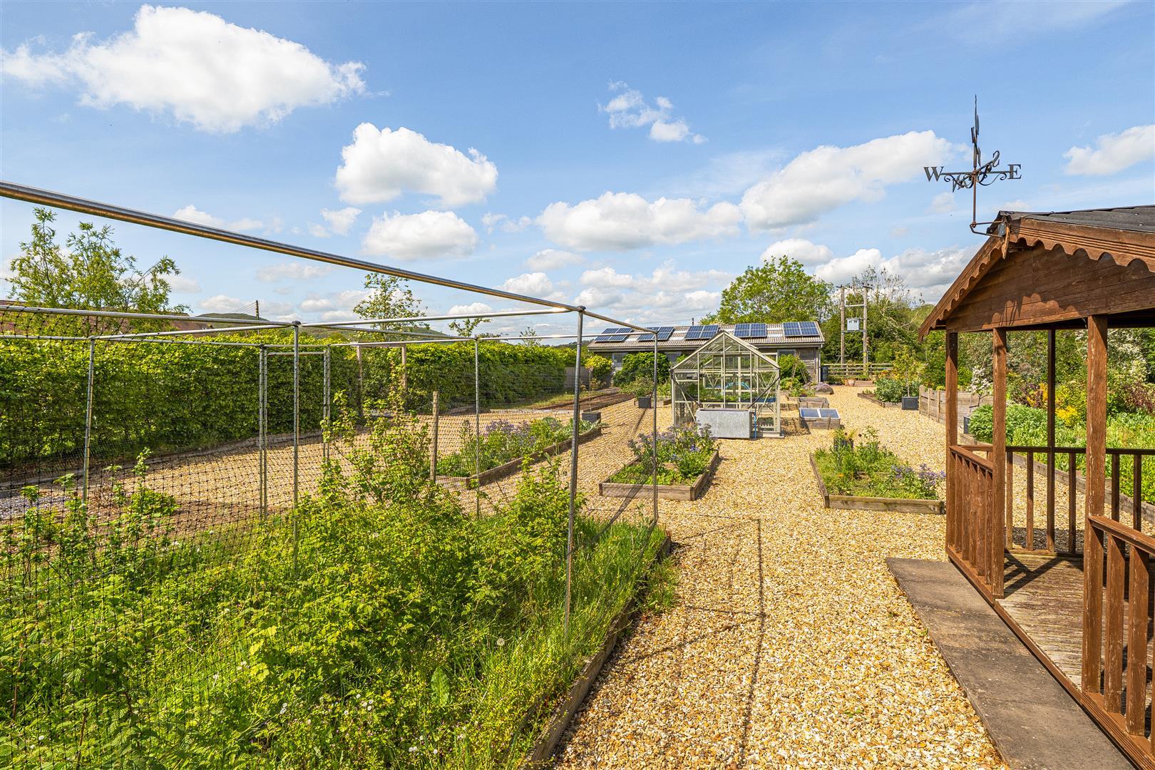 Property Image b2dcee31-49c7-4ee0-9347-8a93880ccf00