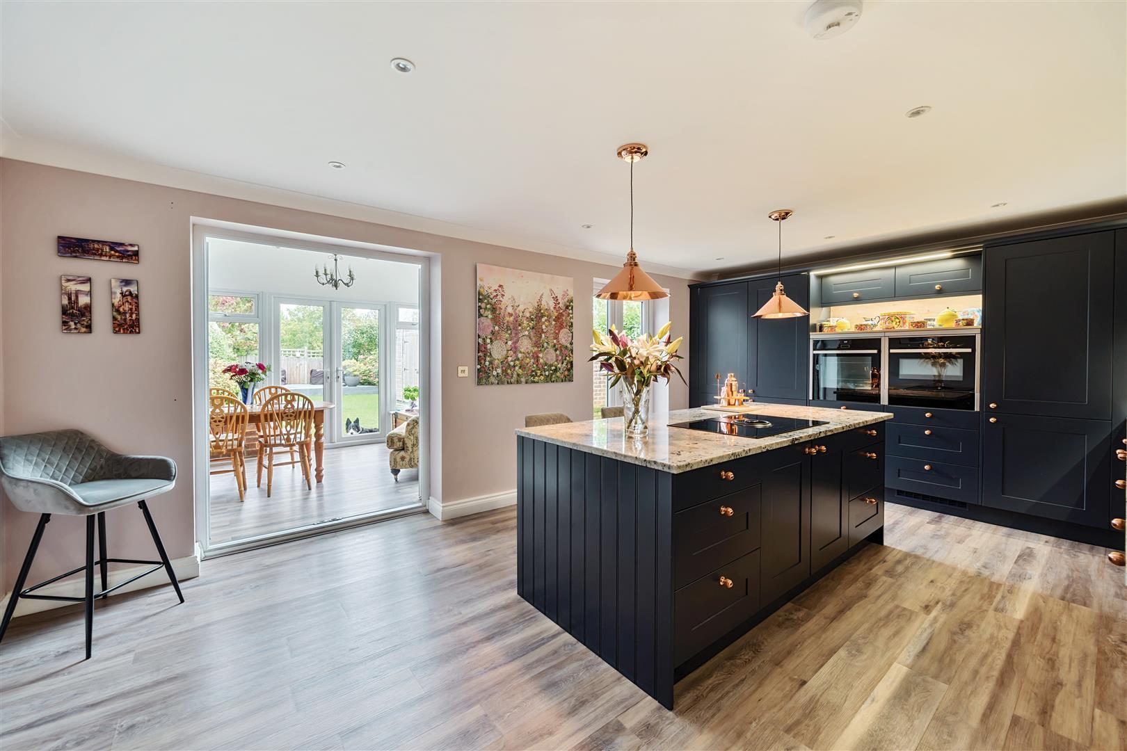 Property Image b2ec2562-1547-4bf9-acd6-783fcceb20bd