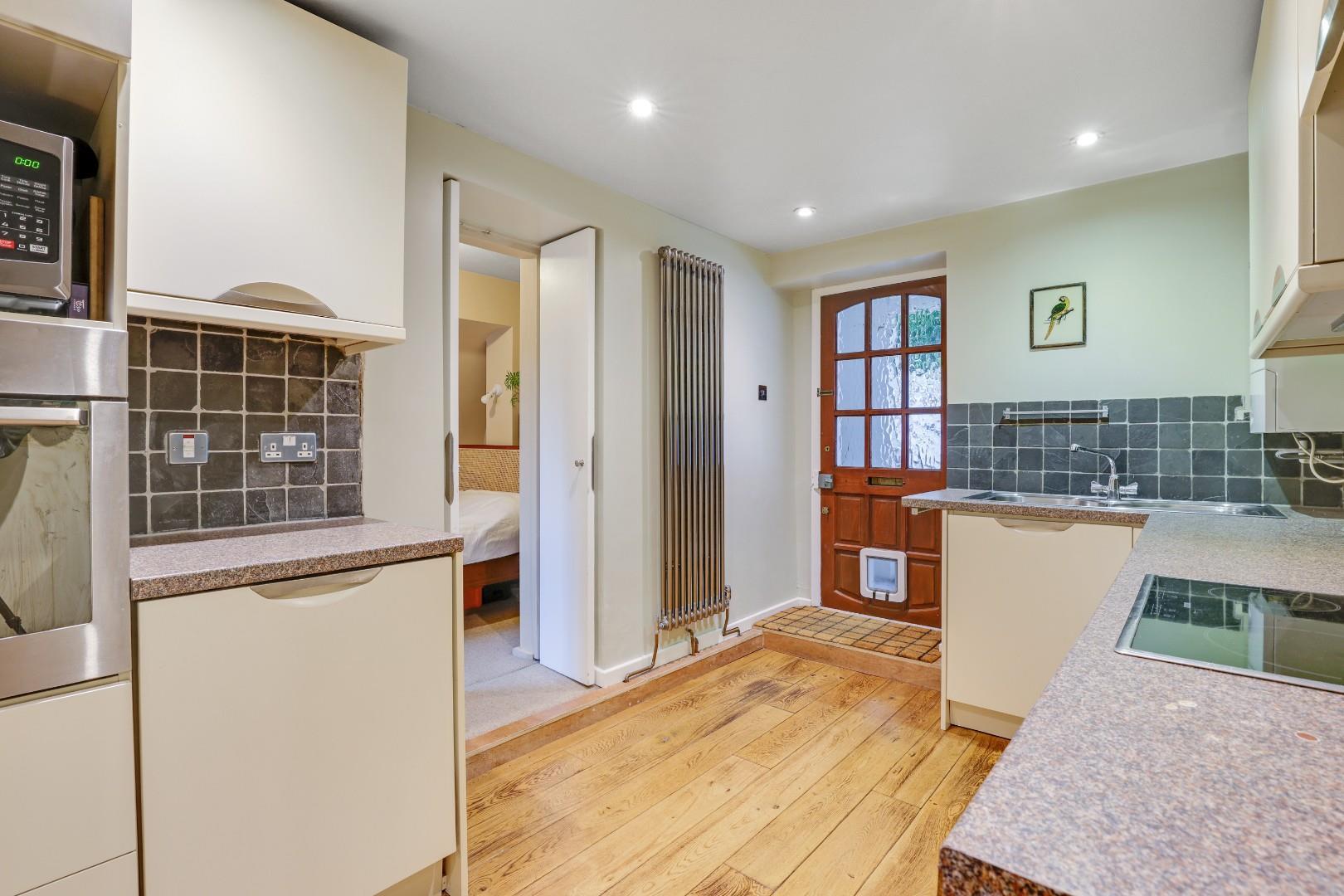 Property Image b2f43cd1-ffbc-46bd-828a-bbe741cbb7d9