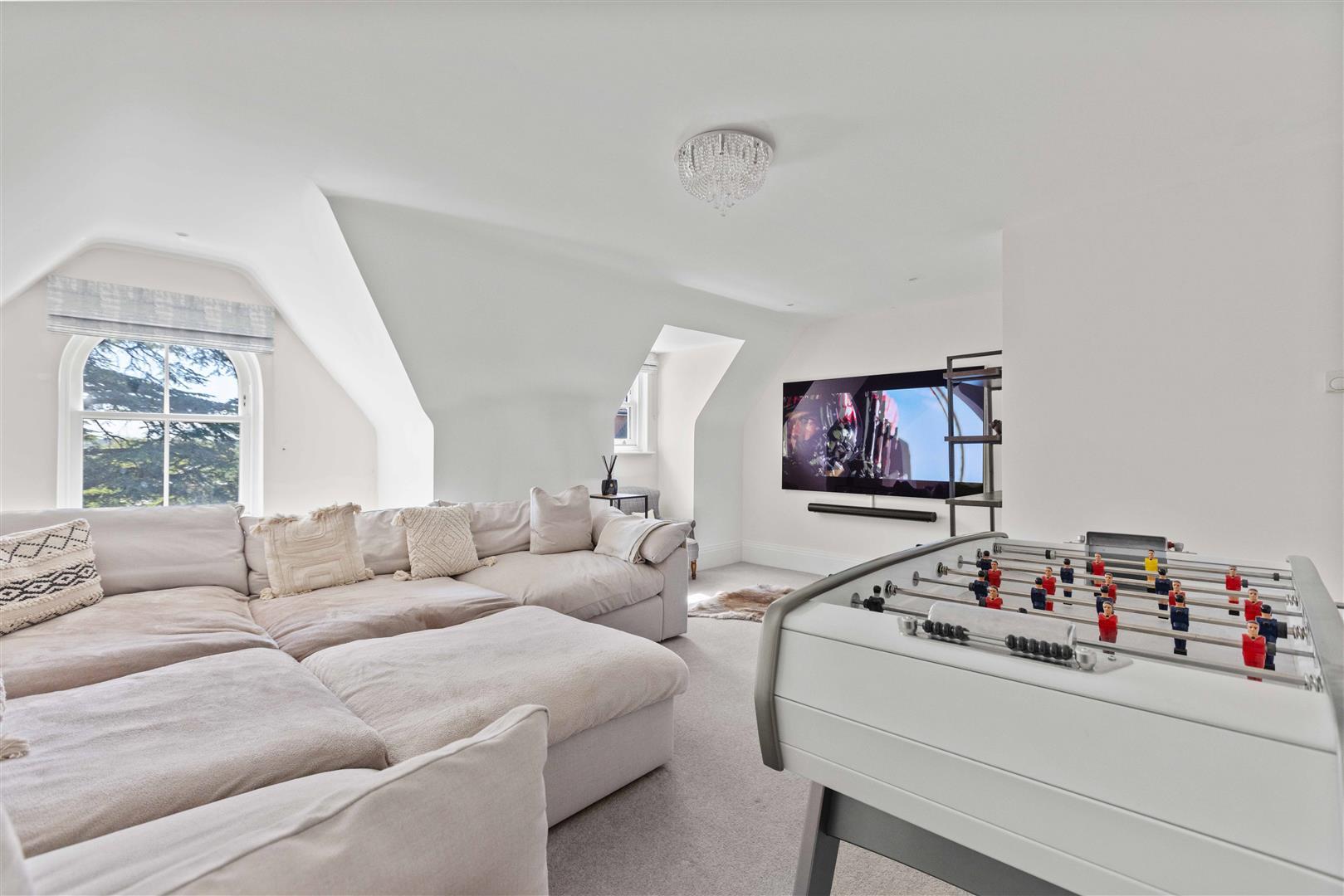 Property Image b2fdbce4-bdf7-44df-823c-92e46aa84487