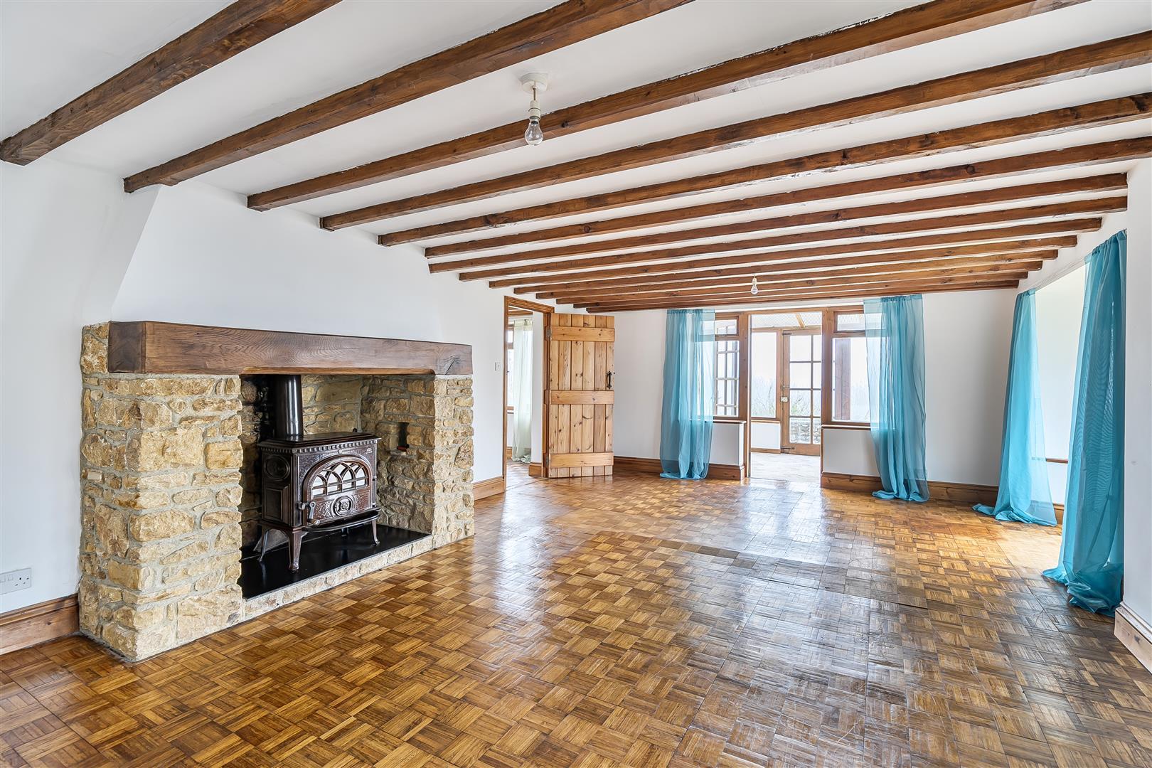 Property Image b318e566-c932-4d73-b914-16c0a3917cf5
