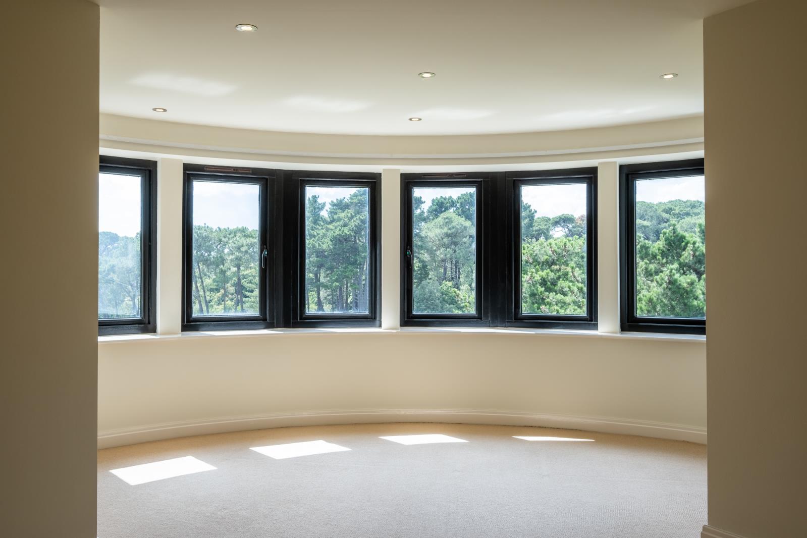 Property Image b3232dd7-6852-4202-975a-2c70b5d41562