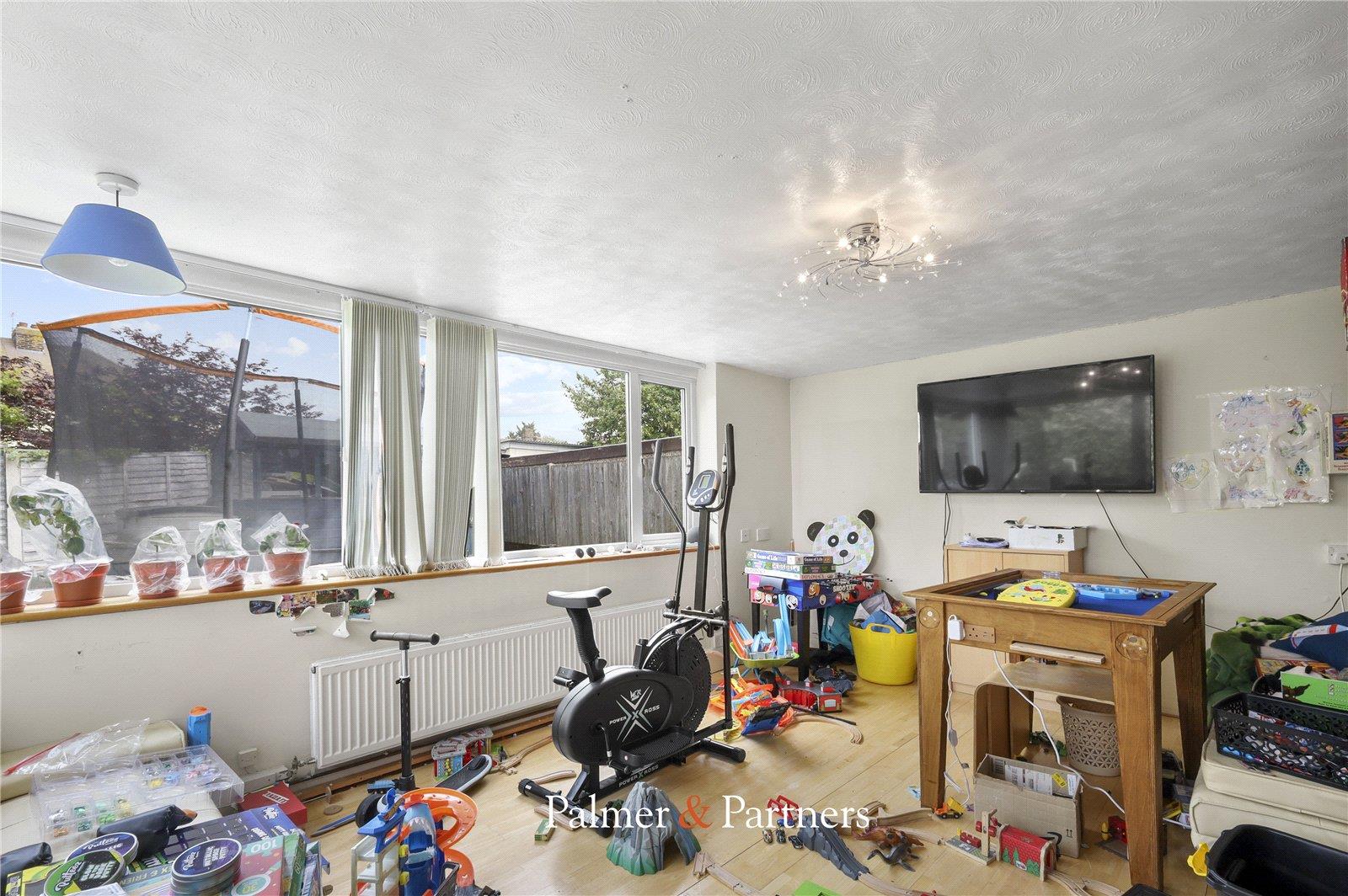 Property Image b336cd77-0d6e-425b-9f73-27908ca5b338