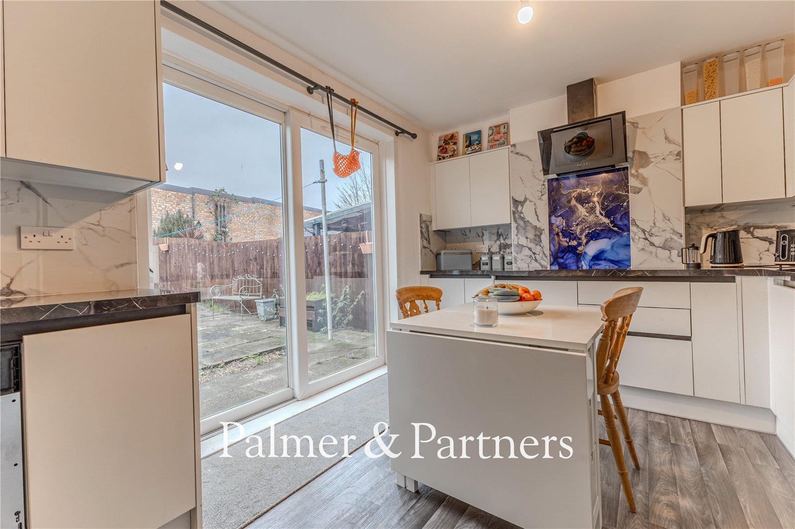 Property Image b347f4d9-287c-4a39-b136-bc03a400d212
