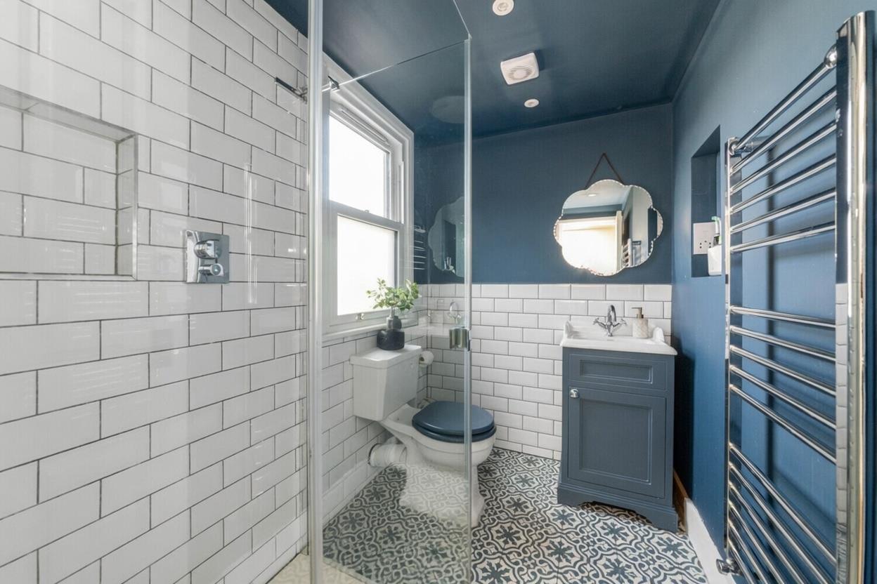 Property Image b349536c-e170-481b-a069-3d736ed32740