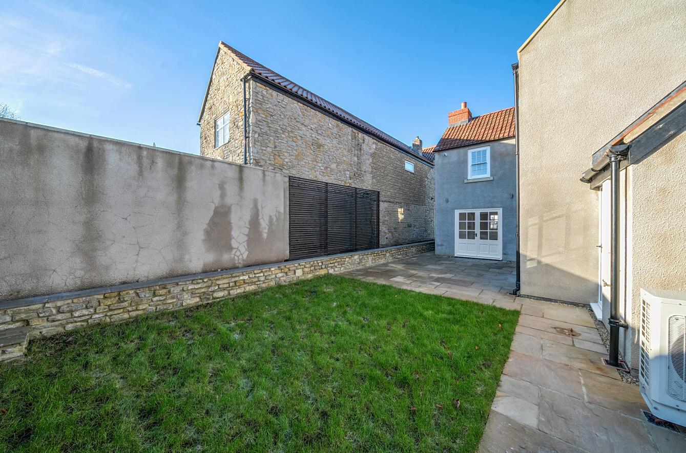 Property Image b34a501b-e9a3-47ca-85e5-399c701b3afa