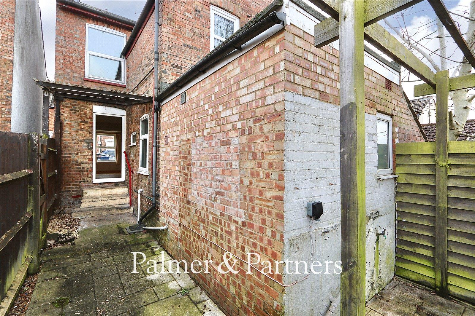 Property Image b34bd5e9-3312-45b8-8abf-cc291d8fdac2