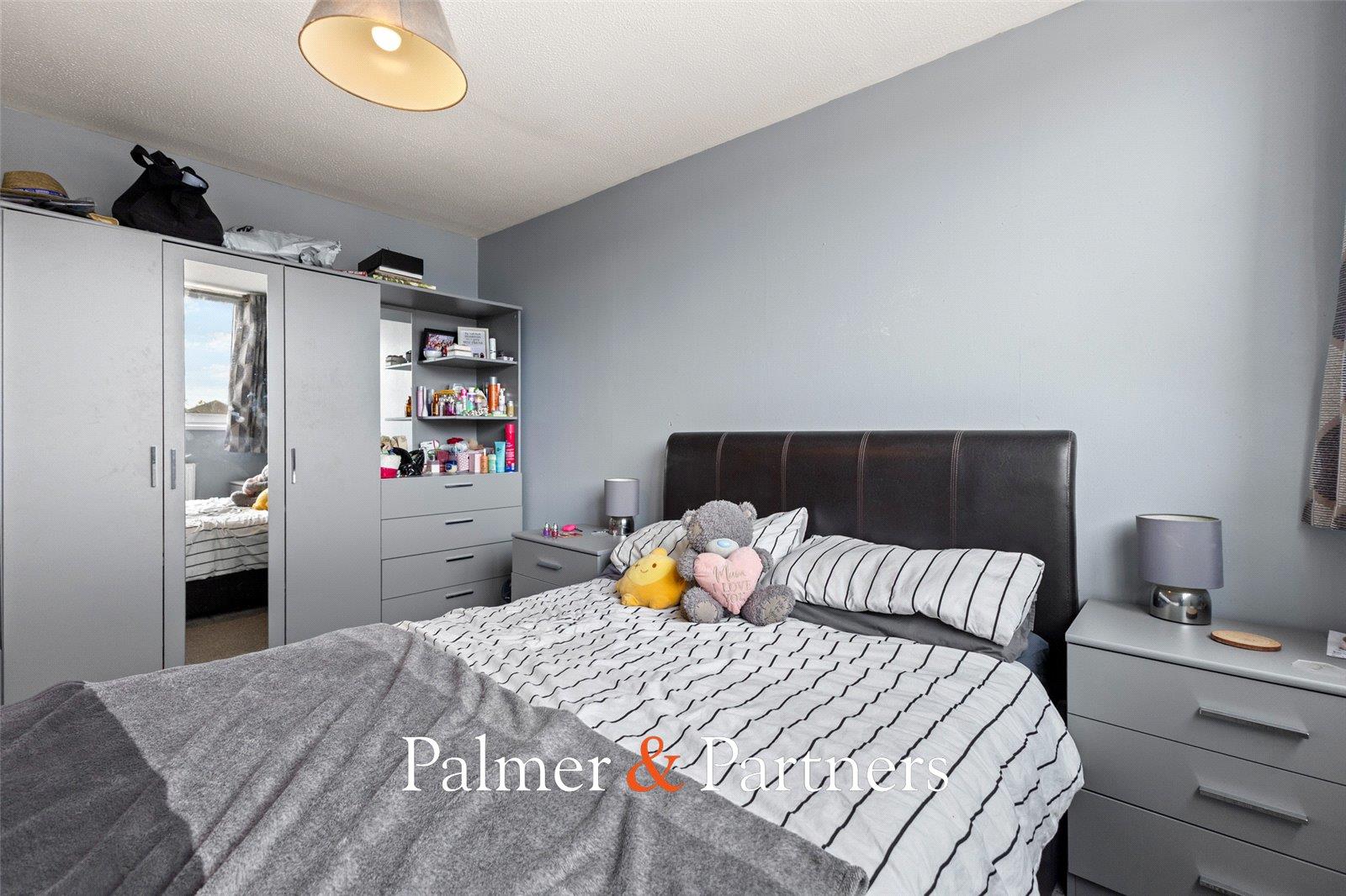 Property Image b34d2bc7-d00e-4cdb-bf87-a924cc9de49d