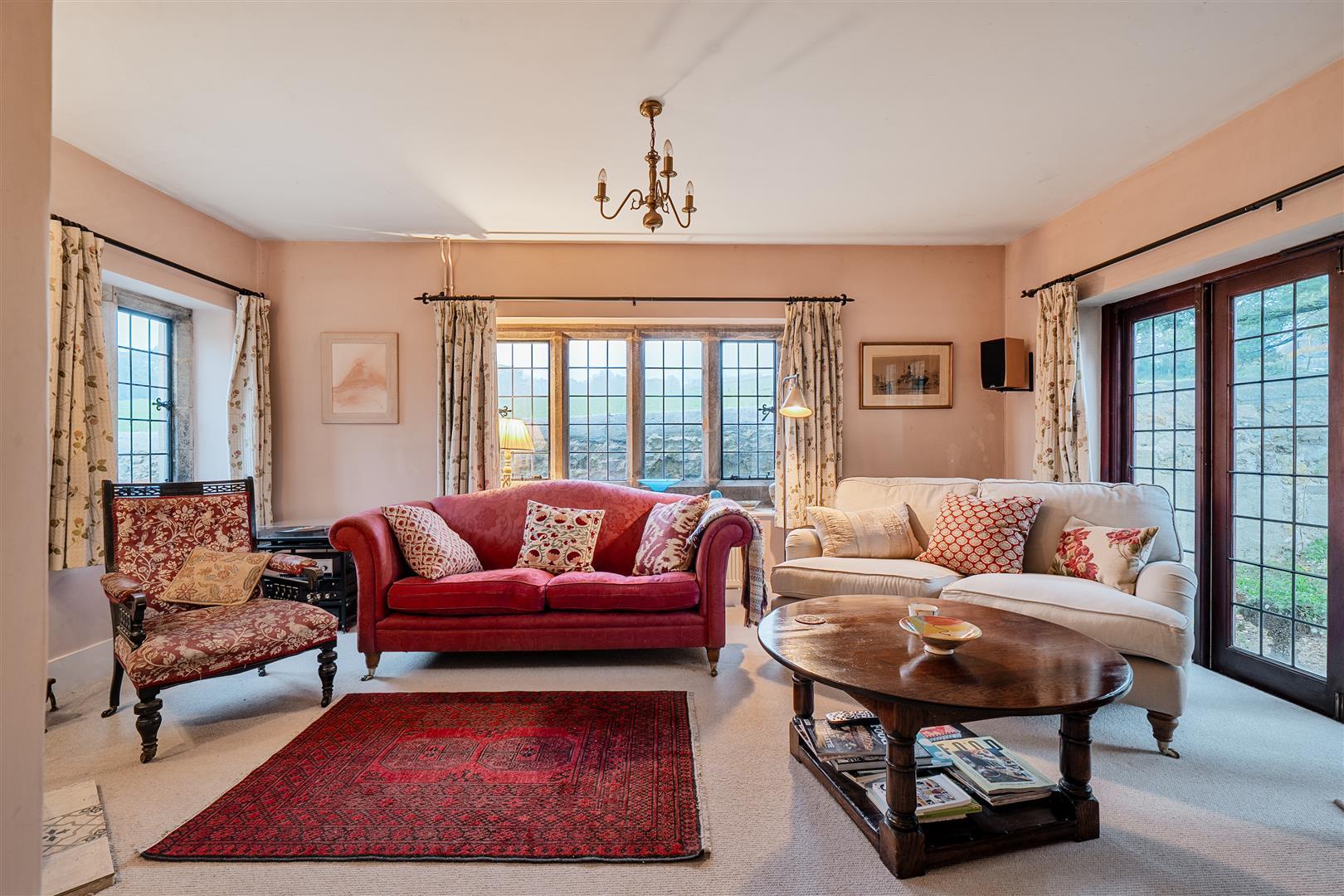 Property Image b35052df-8c05-4474-ae81-a022345dcb53