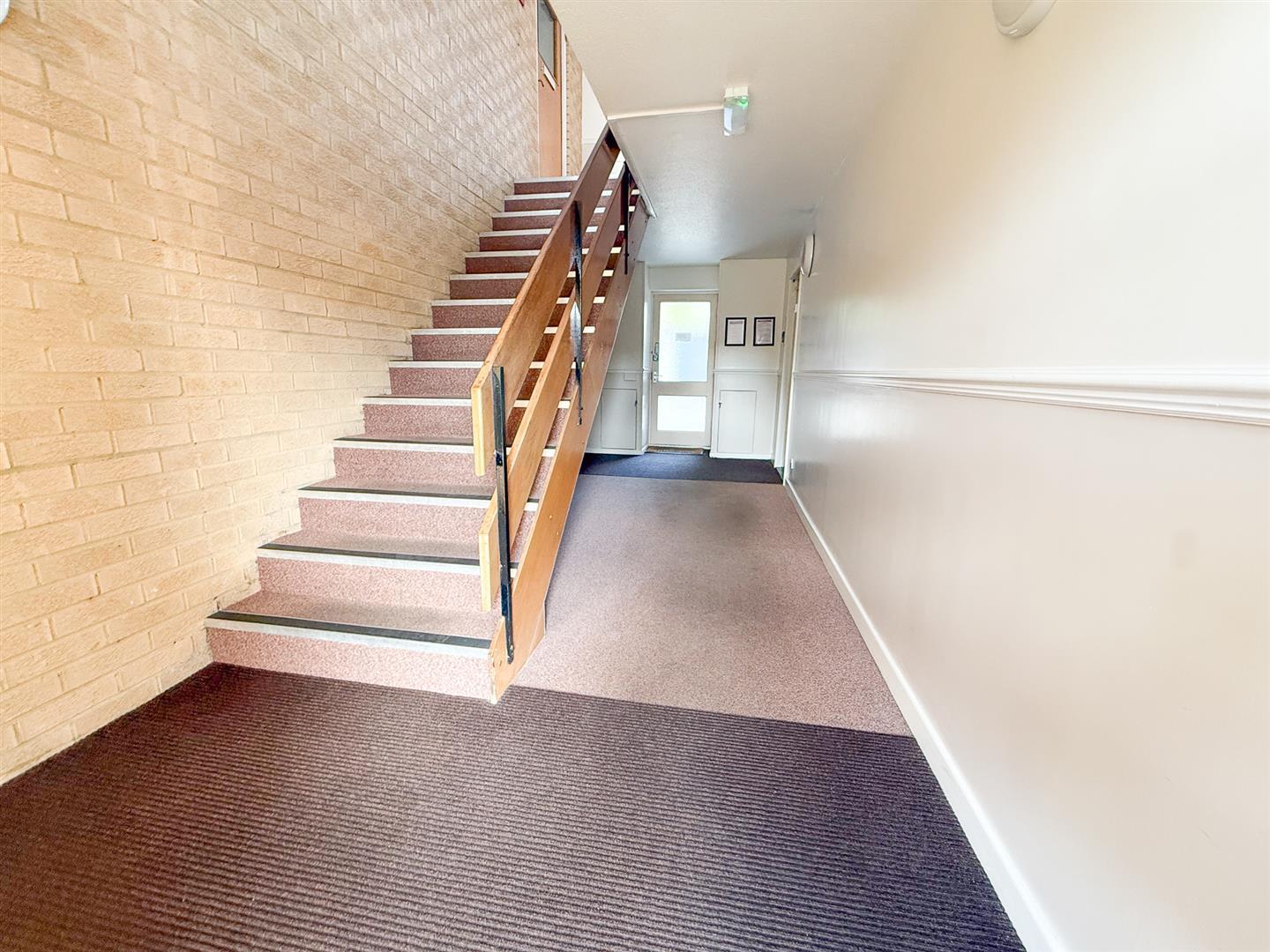 Property Image b3690e05-030c-460f-82bd-d9f707d29f39