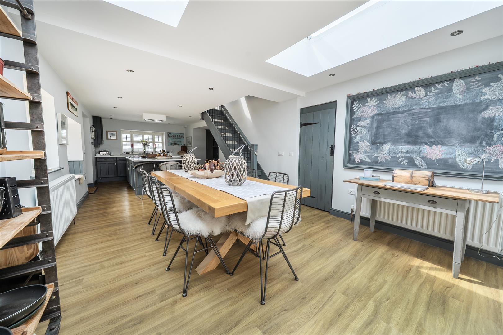 Property Image b3708598-1f2c-4a19-a5f8-bb764072ec6e