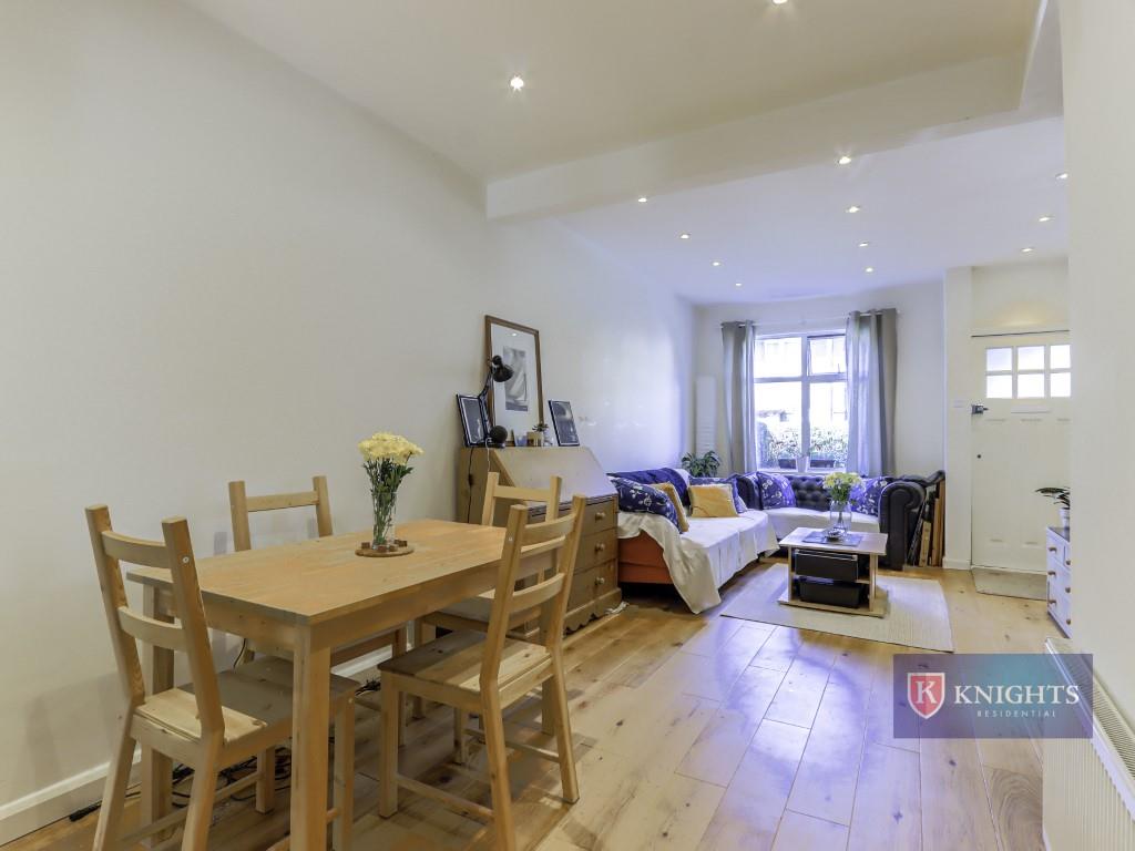 Property Image b3713c9f-7390-4e73-af95-fd674484e440