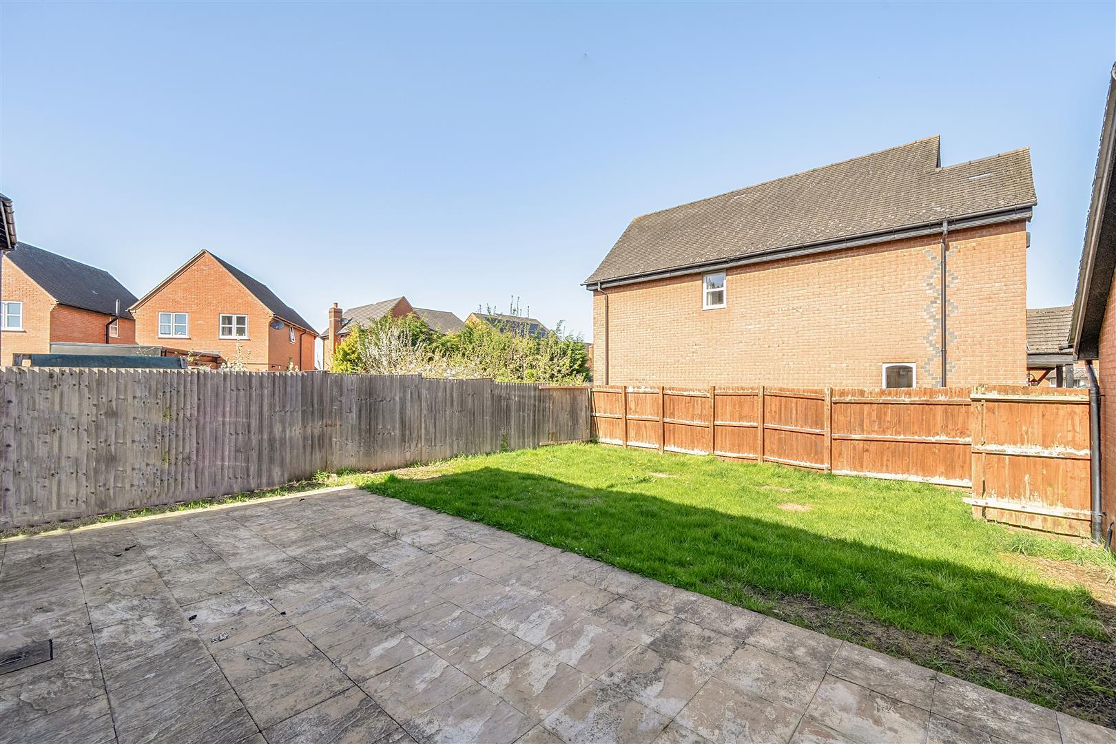 Property Image b38515a4-bcce-4fb9-b75b-7b9276dbf41f