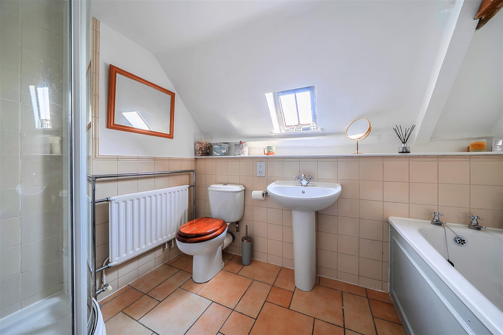 Property Image b3903b66-4138-47d6-8b5f-79cb36202838