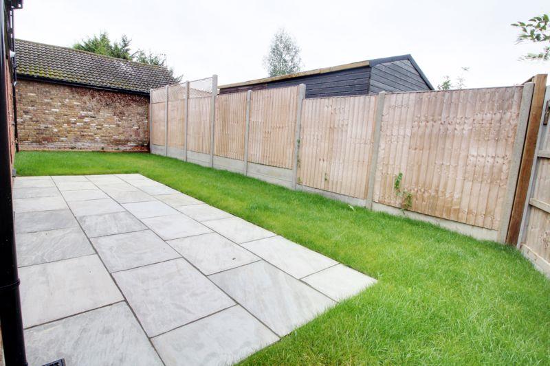 Property Image b39cf5d8-1f79-42ce-88be-b582513169e5