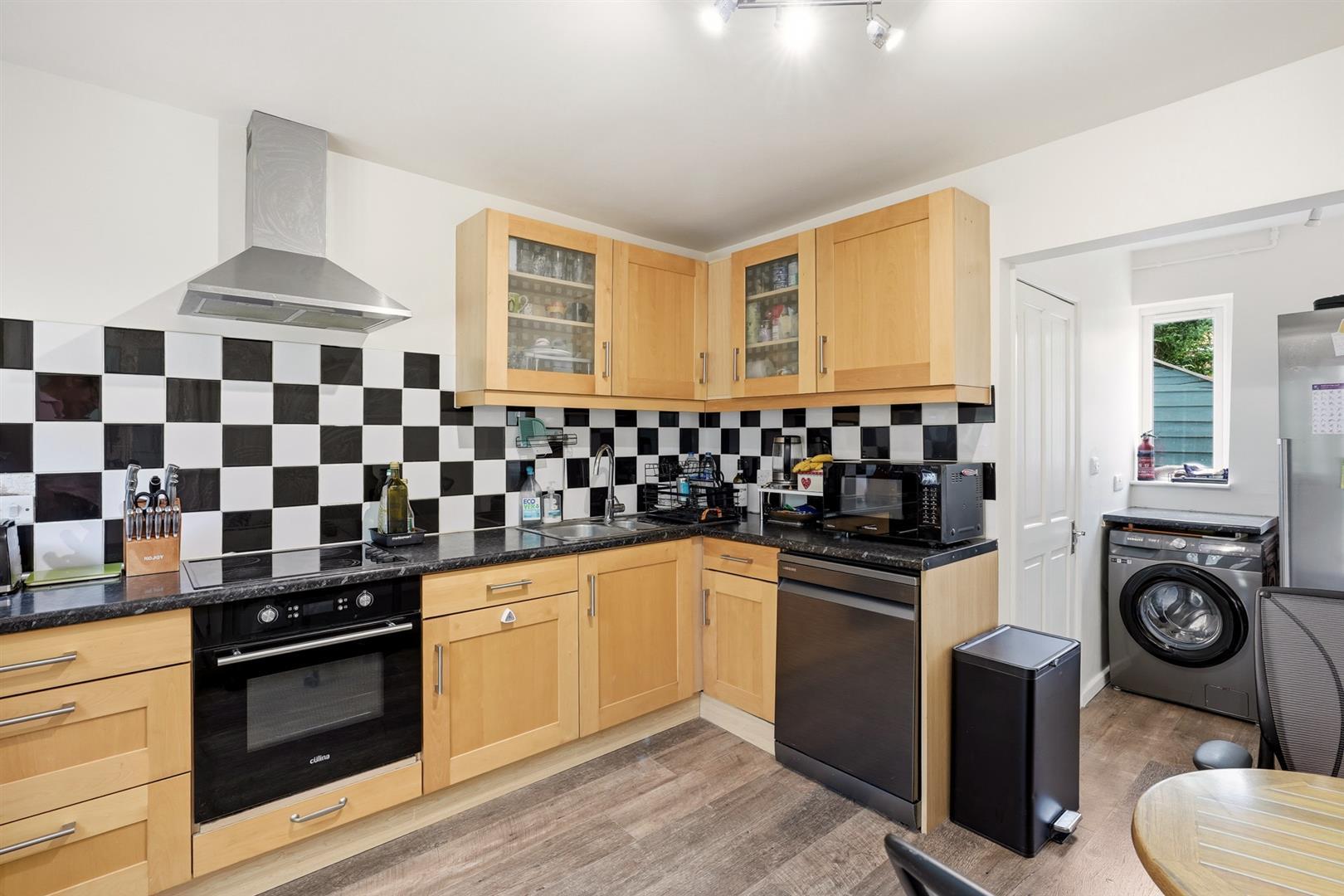 Property Image b39da656-079e-441d-8db1-5daf9ad5b272