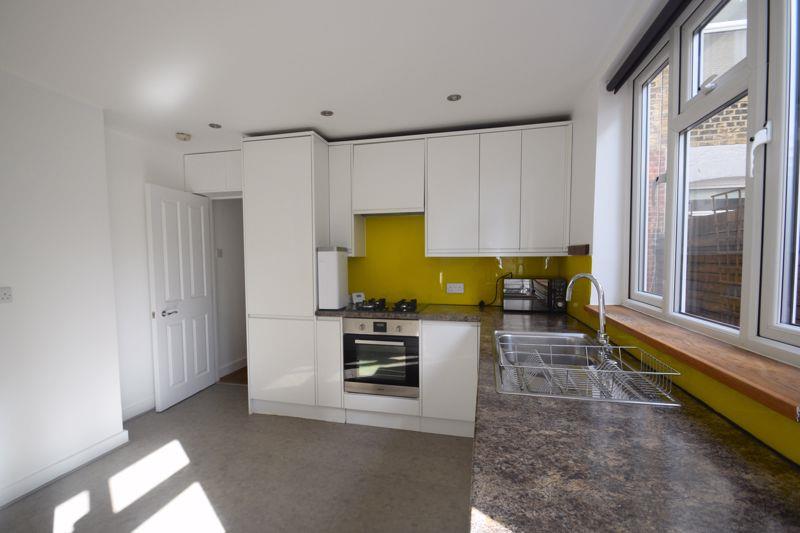 Property Image b3a7ff93-4e64-4525-bd94-1bcc9c9d4c20