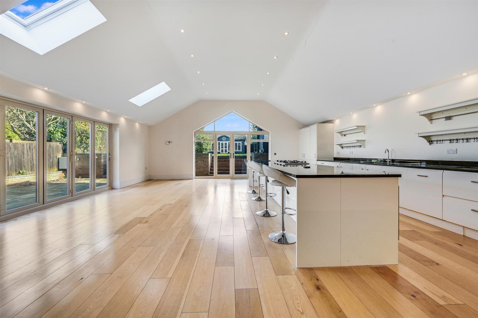 Property Image b3b6d89a-69bb-49b2-a6e2-cd538e51f4df