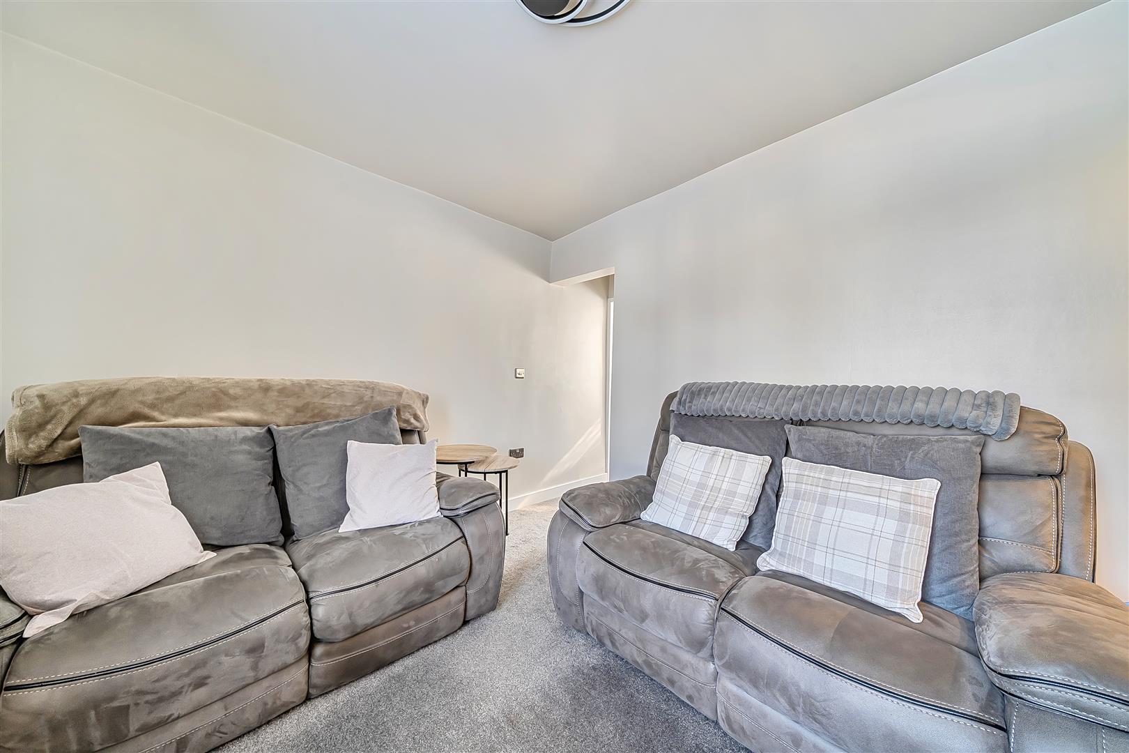 Property Image b3ba28d6-0f39-4a22-a54a-0271febfcb17