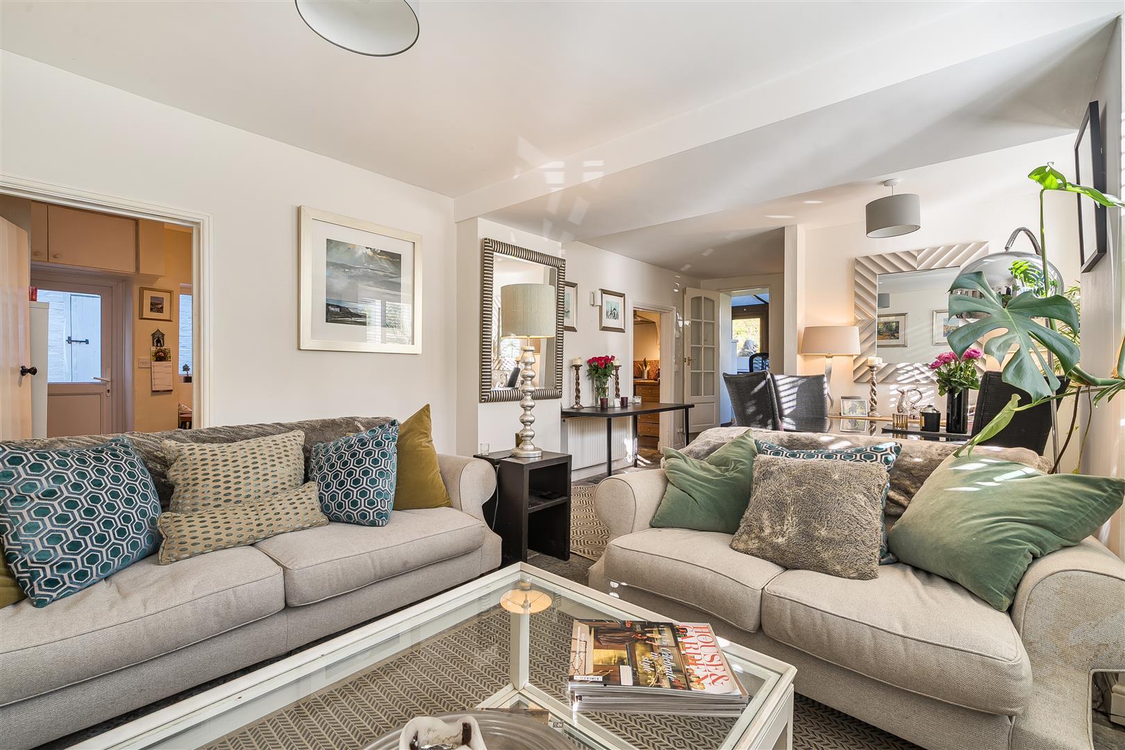 Property Image b3bb1682-7d1e-497b-8d74-3fadda83502f