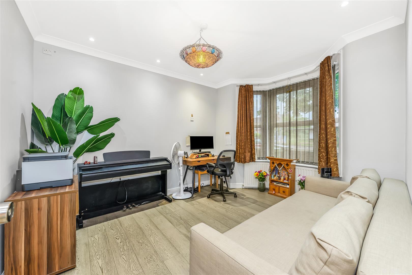 Property Image b3bc34c1-21de-4e2b-9c96-1f835dc0cb90