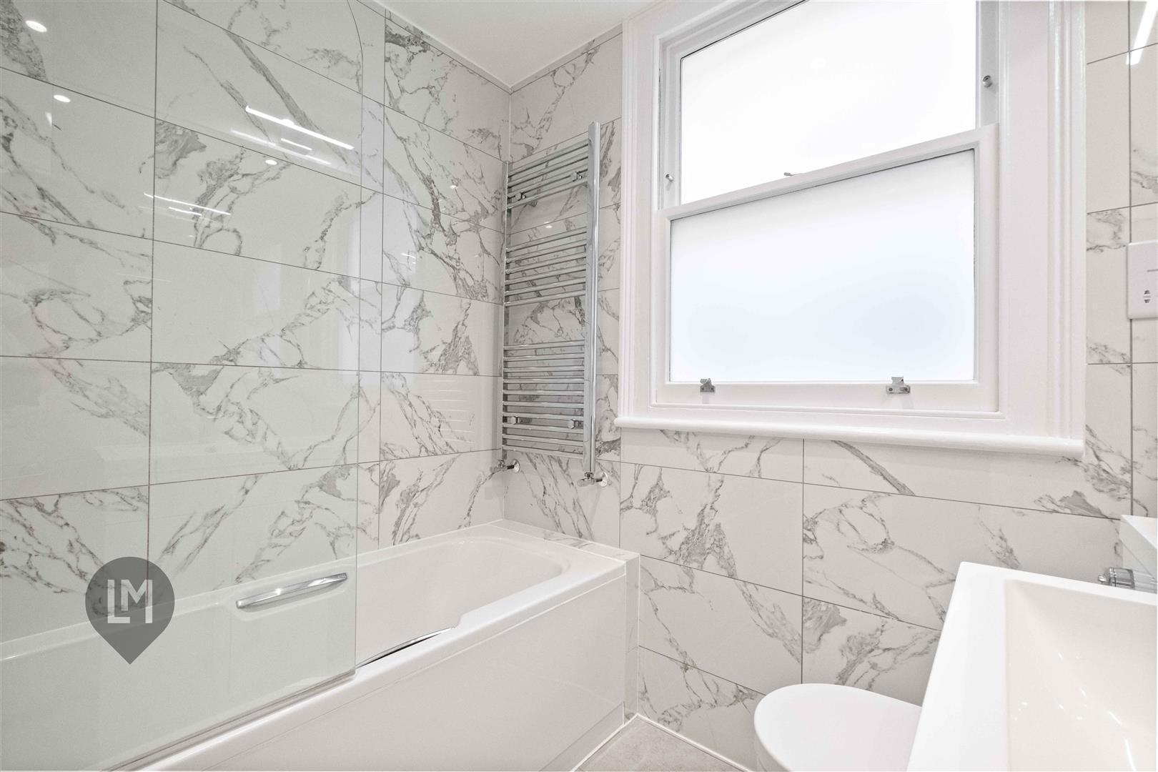 Property Image b3caade8-96bf-40b4-9615-f7b55efd4596