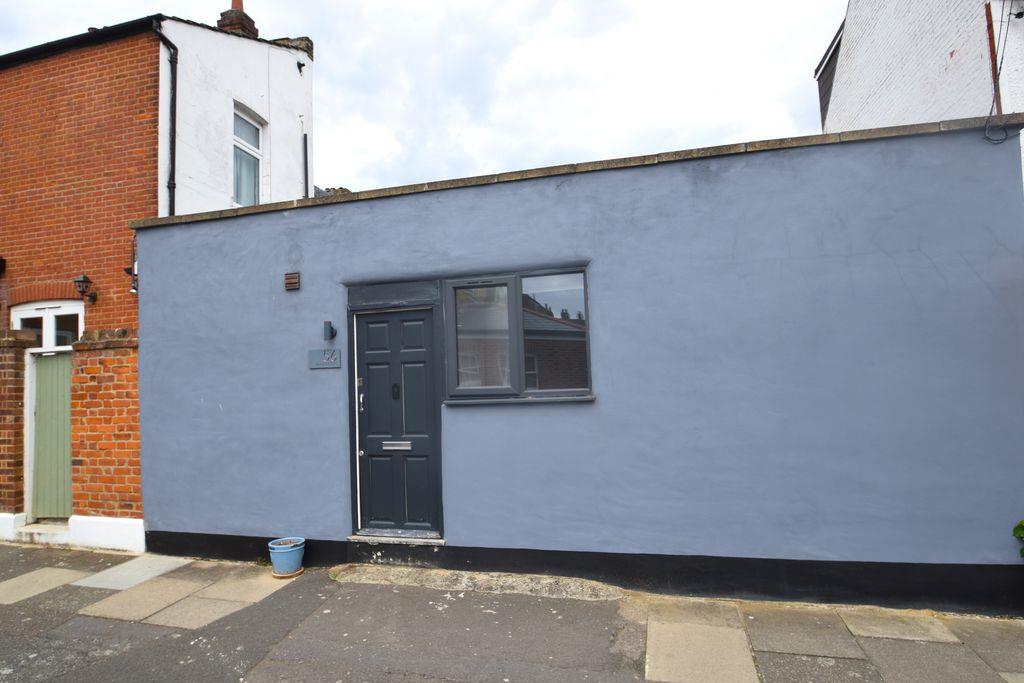 Property Image b3d12b15-c1f1-42b7-a1cc-0f1907199e1a