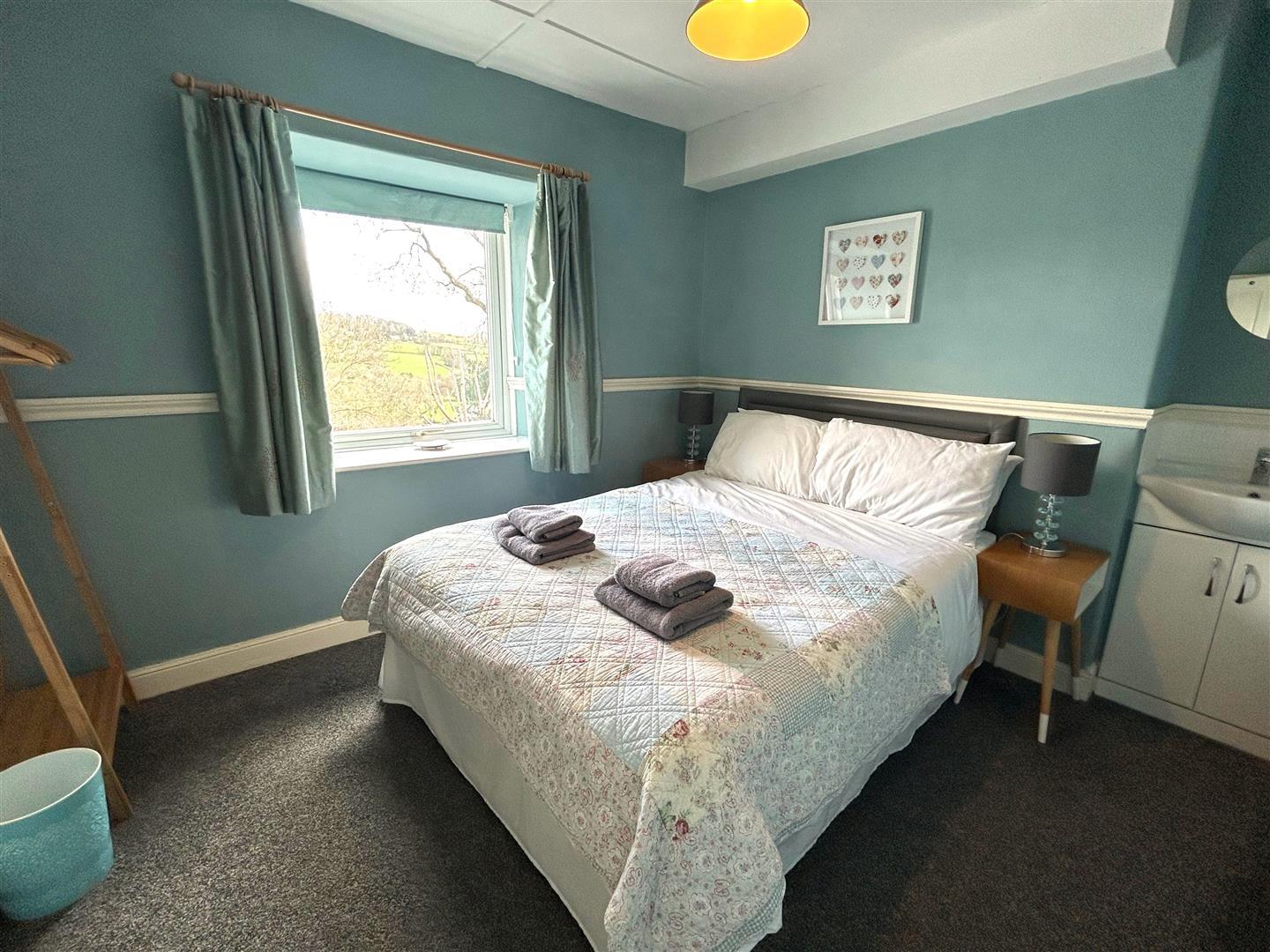 Property Image b3ed18cf-193c-4a95-9691-e63ec53ae749