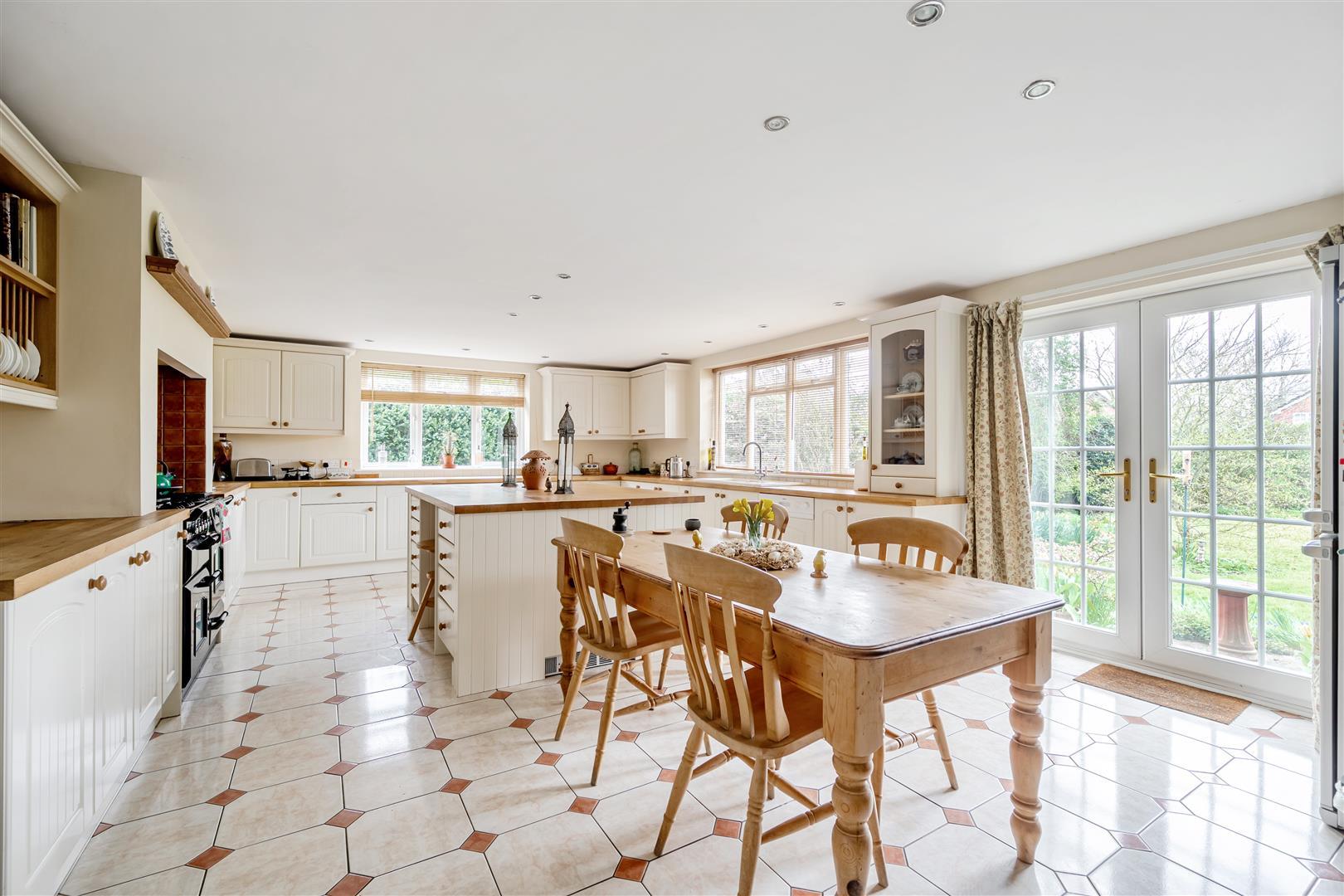 Property Image b3f11d63-836b-4902-a30c-a31633d00b54