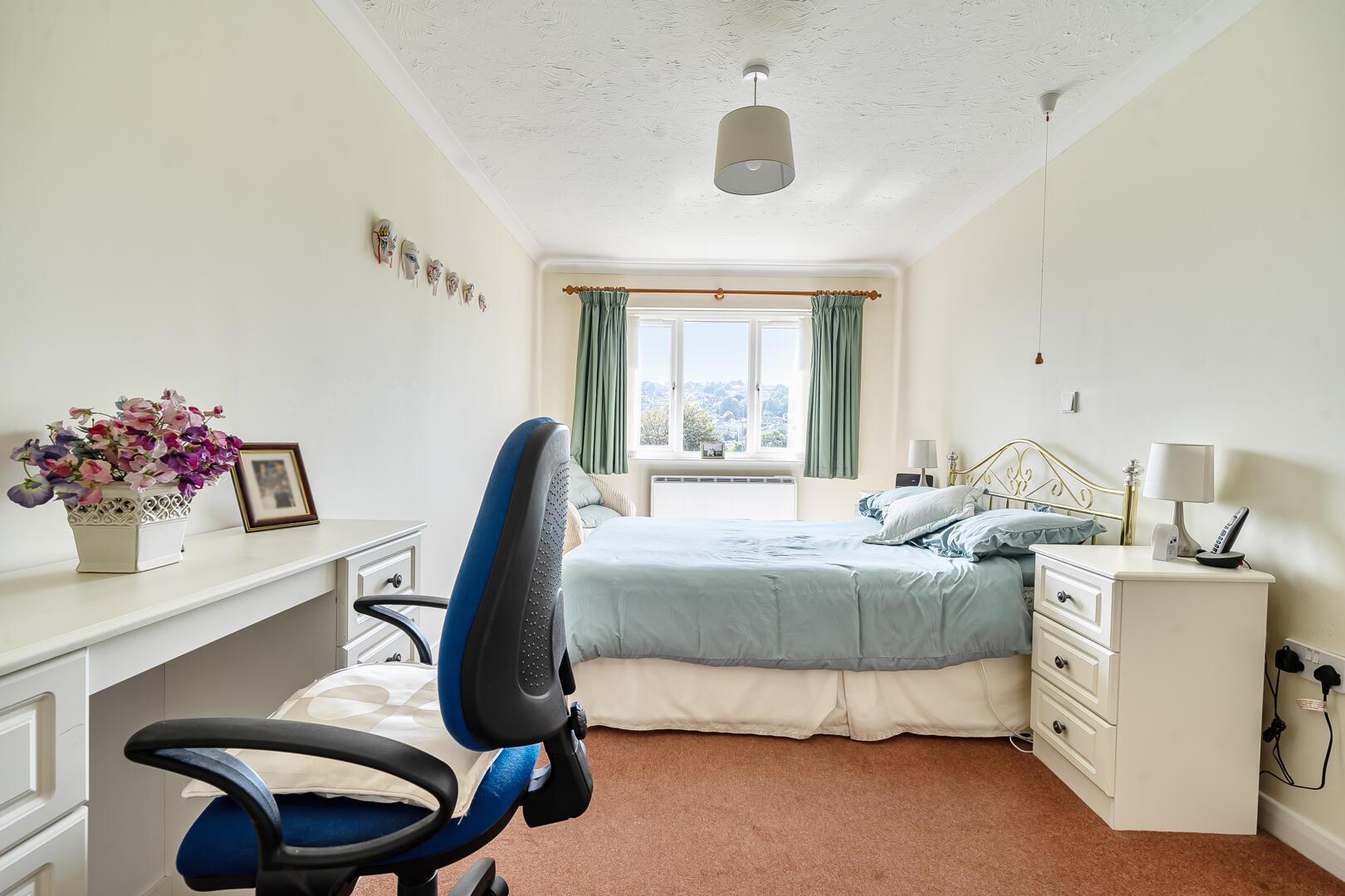 Property Image b3f28a12-20e5-487a-84b7-d354333a96cf