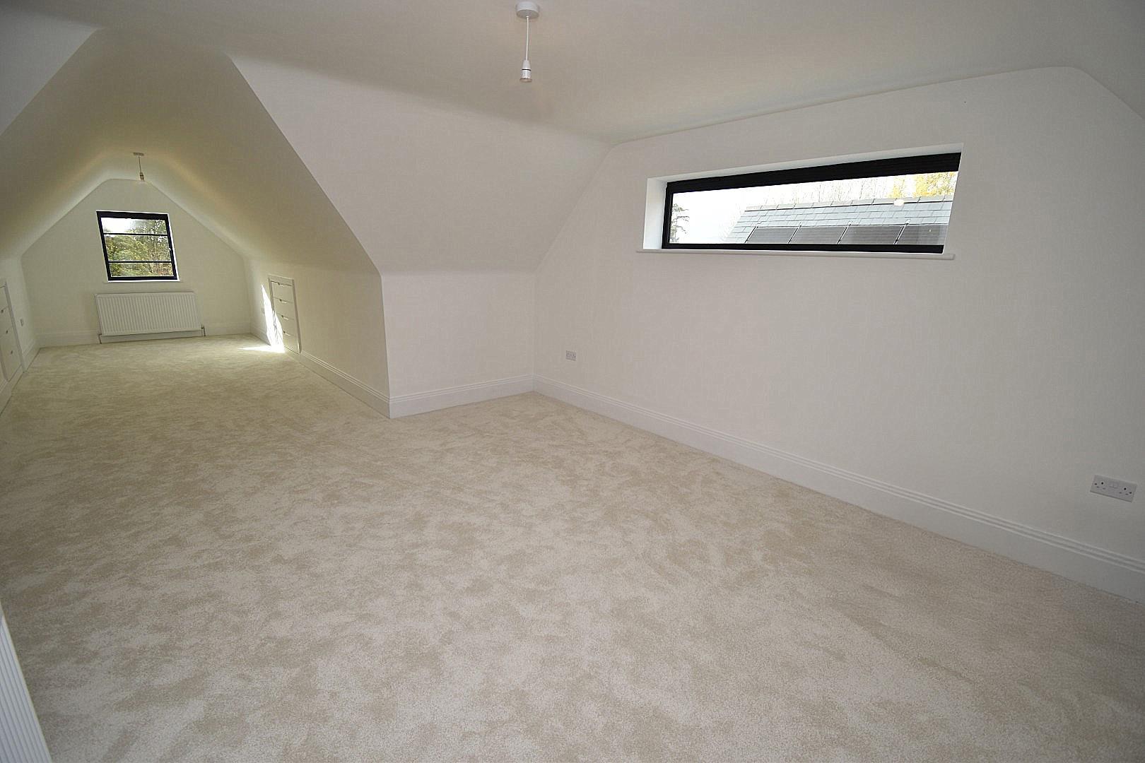 Property Image b3f2a649-2012-4d34-8006-a9844c84ffb0