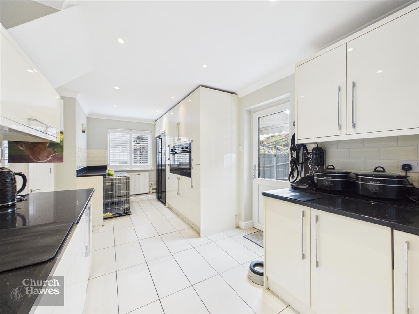 Property Image b400784f-8a8a-4dfd-962c-2a1af1df001a