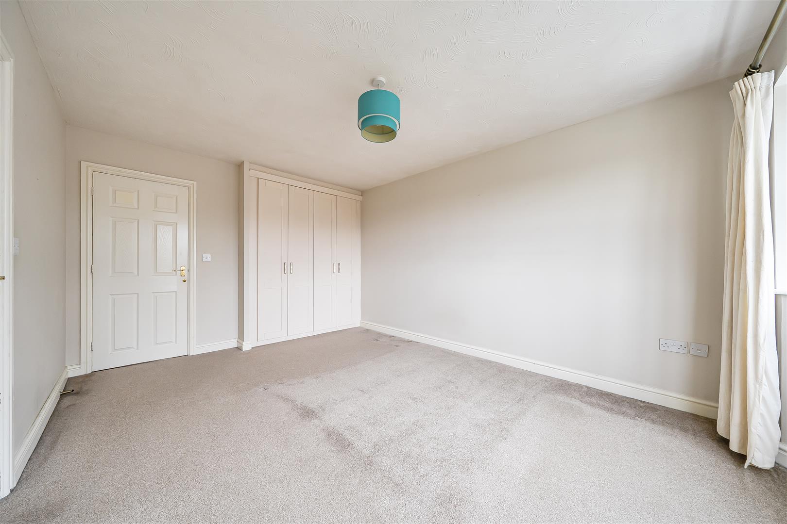 Property Image b40969a6-bf8c-4ea6-9b05-0b93804afad0