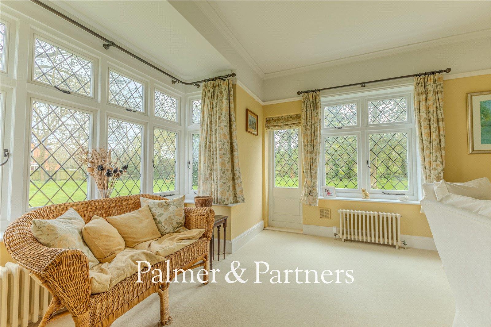 Property Image b413e95b-ee05-4de3-b159-d1f062843d2b