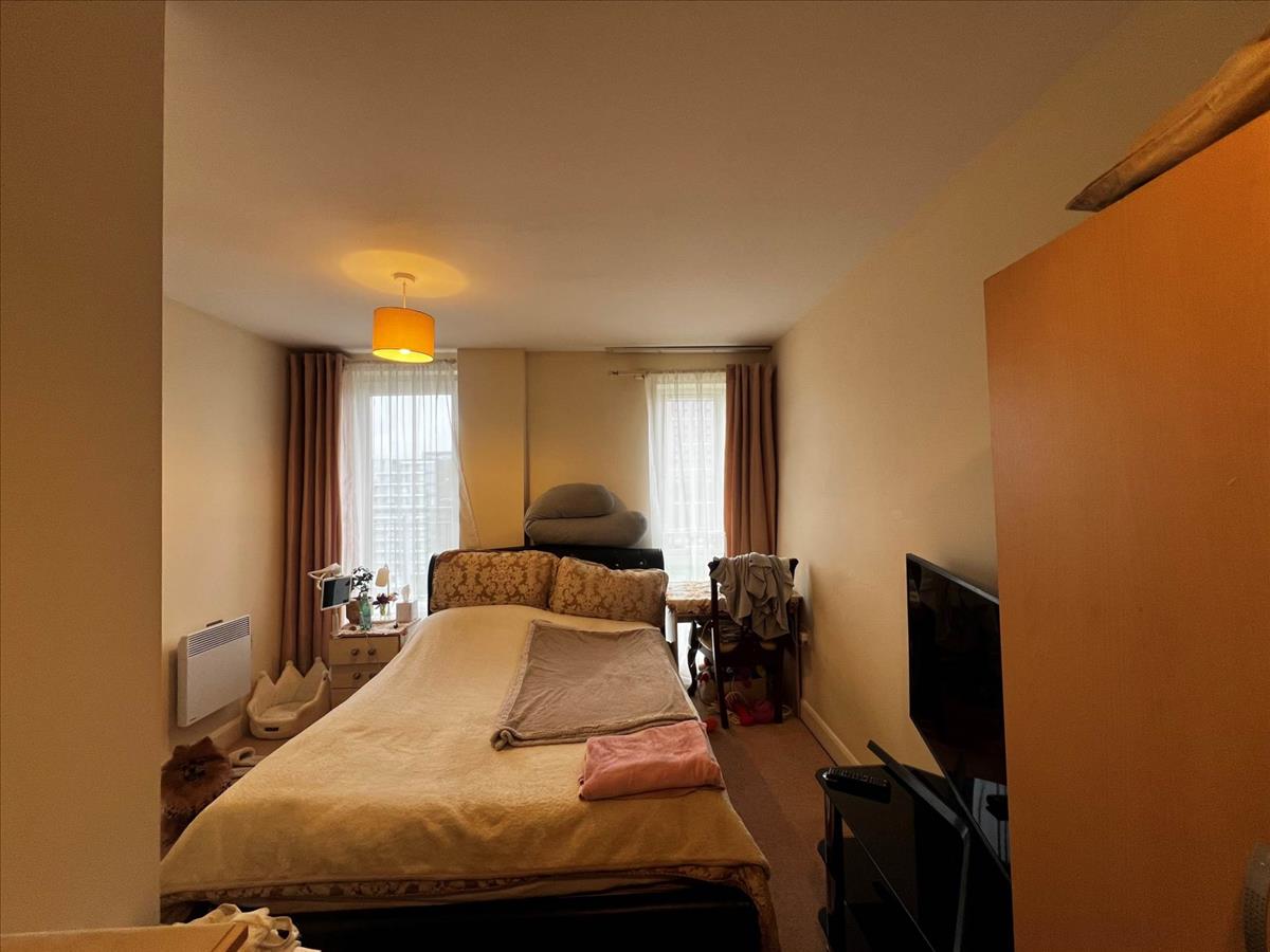 Property Image b41e83f3-a9eb-41e4-a57a-a47462ff3767