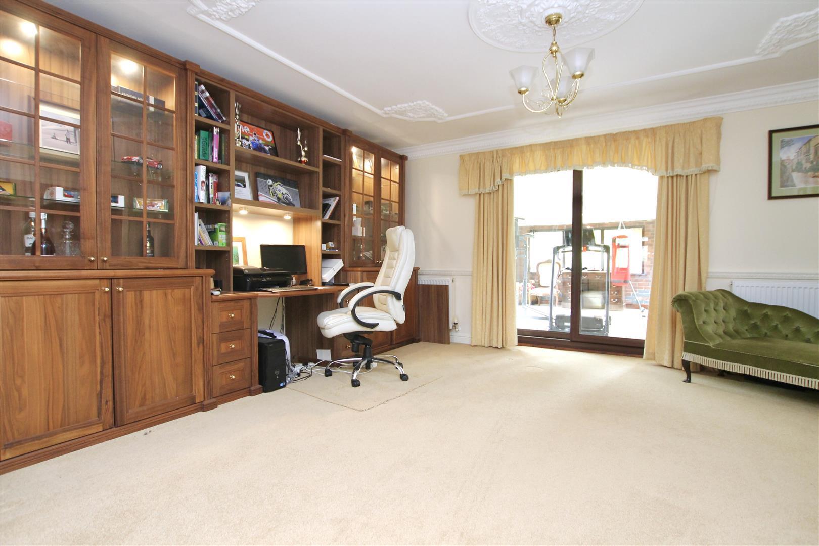 Property Image b41ed389-6619-48bb-8a9c-47606e95621c