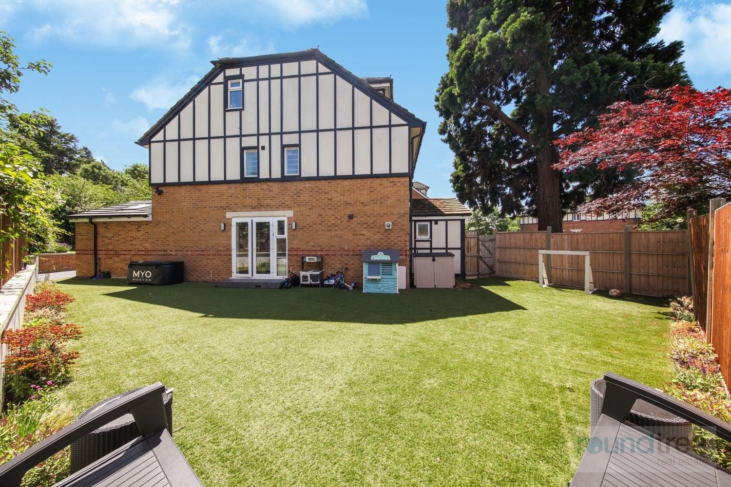 Property Image b420620b-20a7-4257-87d6-fd611b180f8b