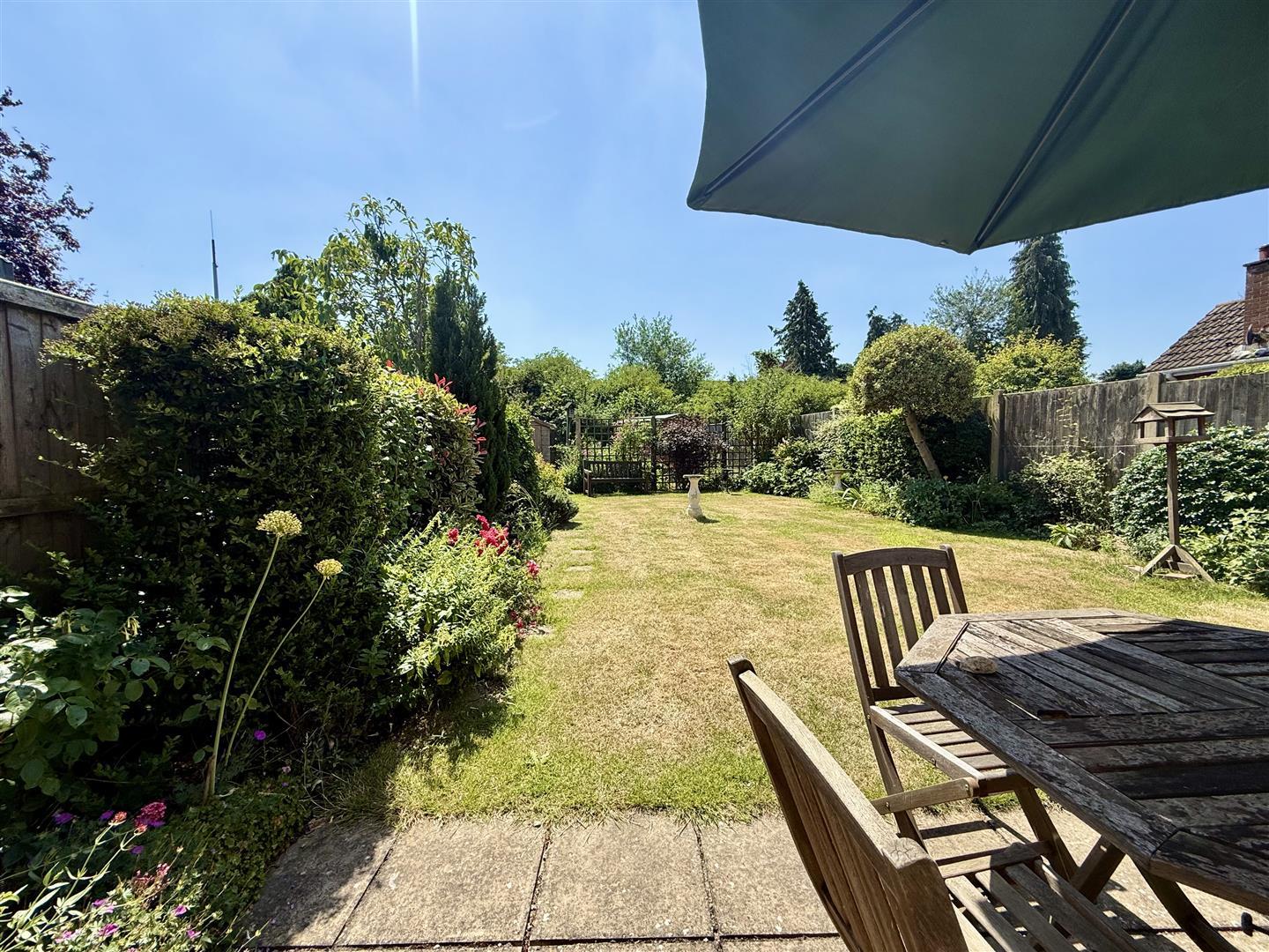 Property Image b42098df-198a-49cd-a829-ec690a2787ef
