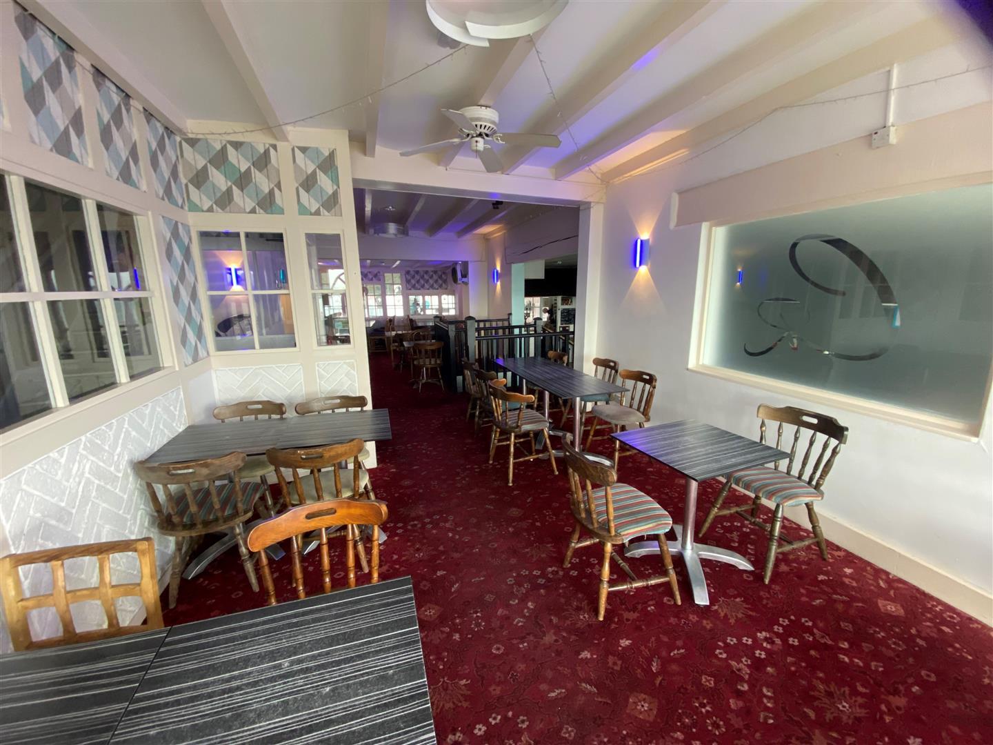 Property Image b4226aca-1cb3-4f2f-8dfc-5c434425f423