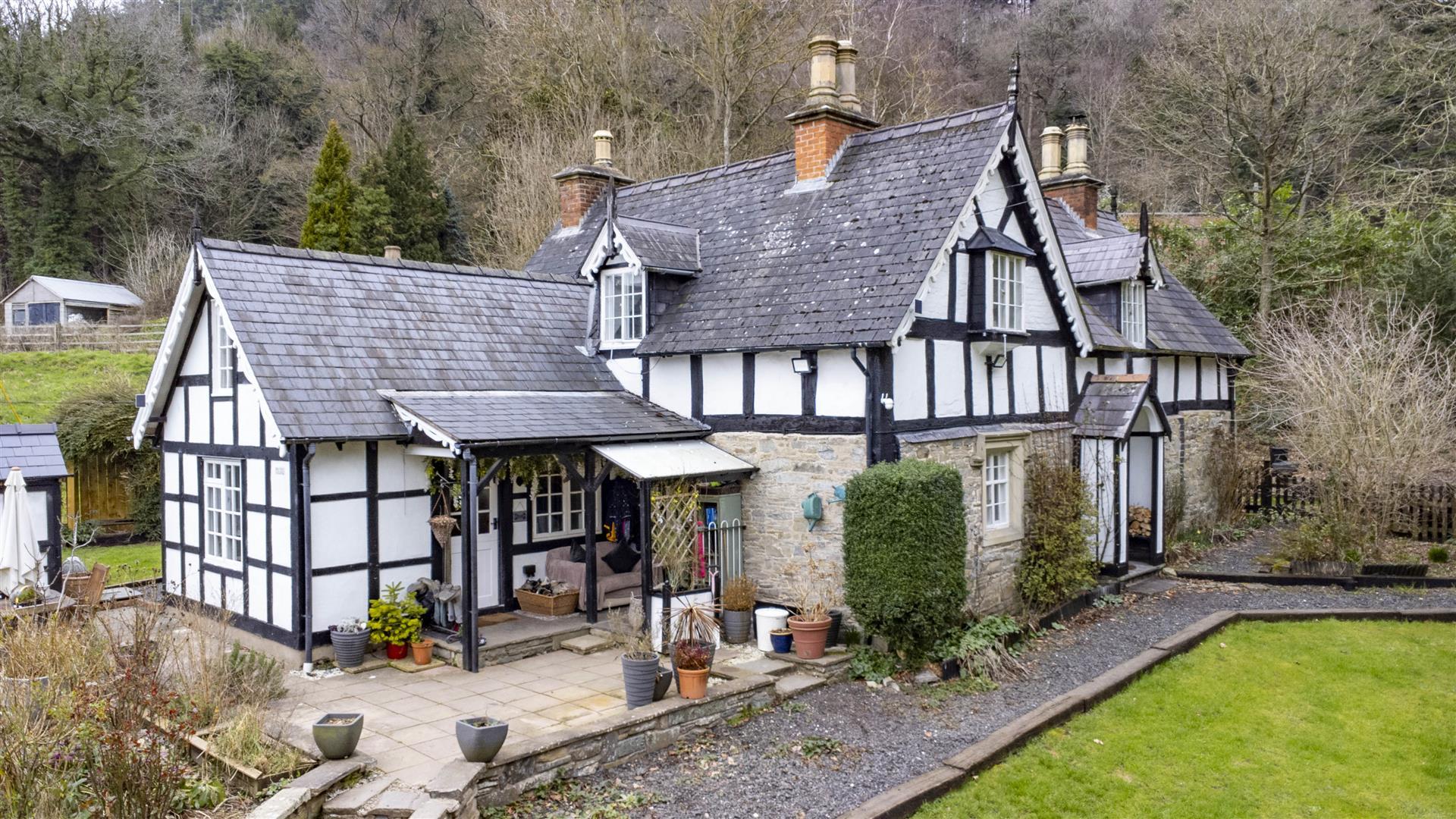 Property Image b42281aa-1eb4-45ea-98fc-a4acfb708300
