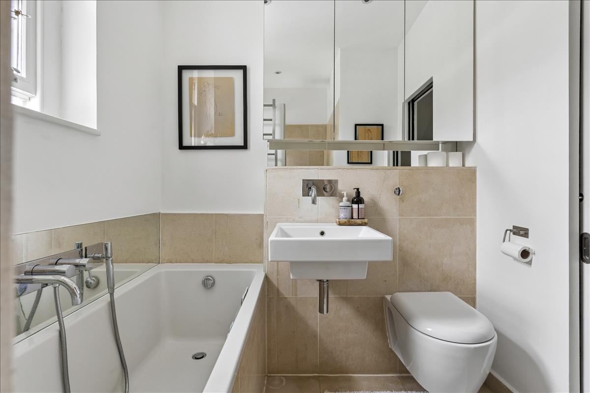 Property Image b4243826-b6b7-4b24-8539-8c0ed7ad3c3b