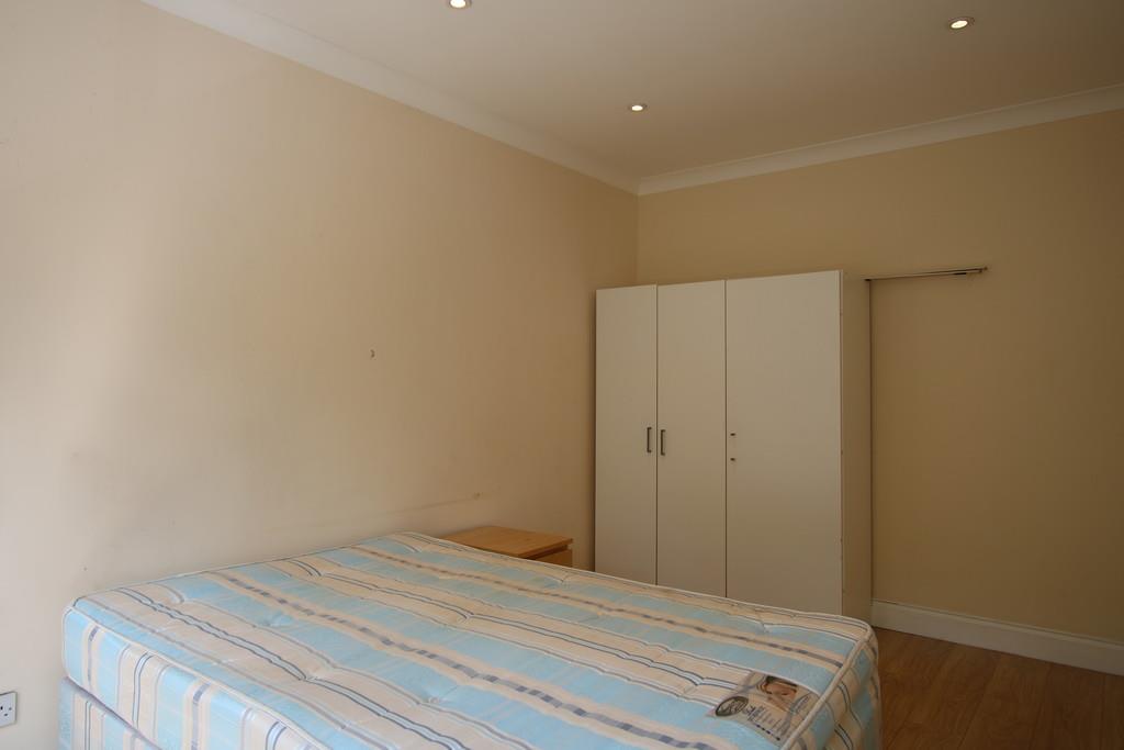 Property Image b4282aa5-5404-4fa3-ae31-8323ac27f206