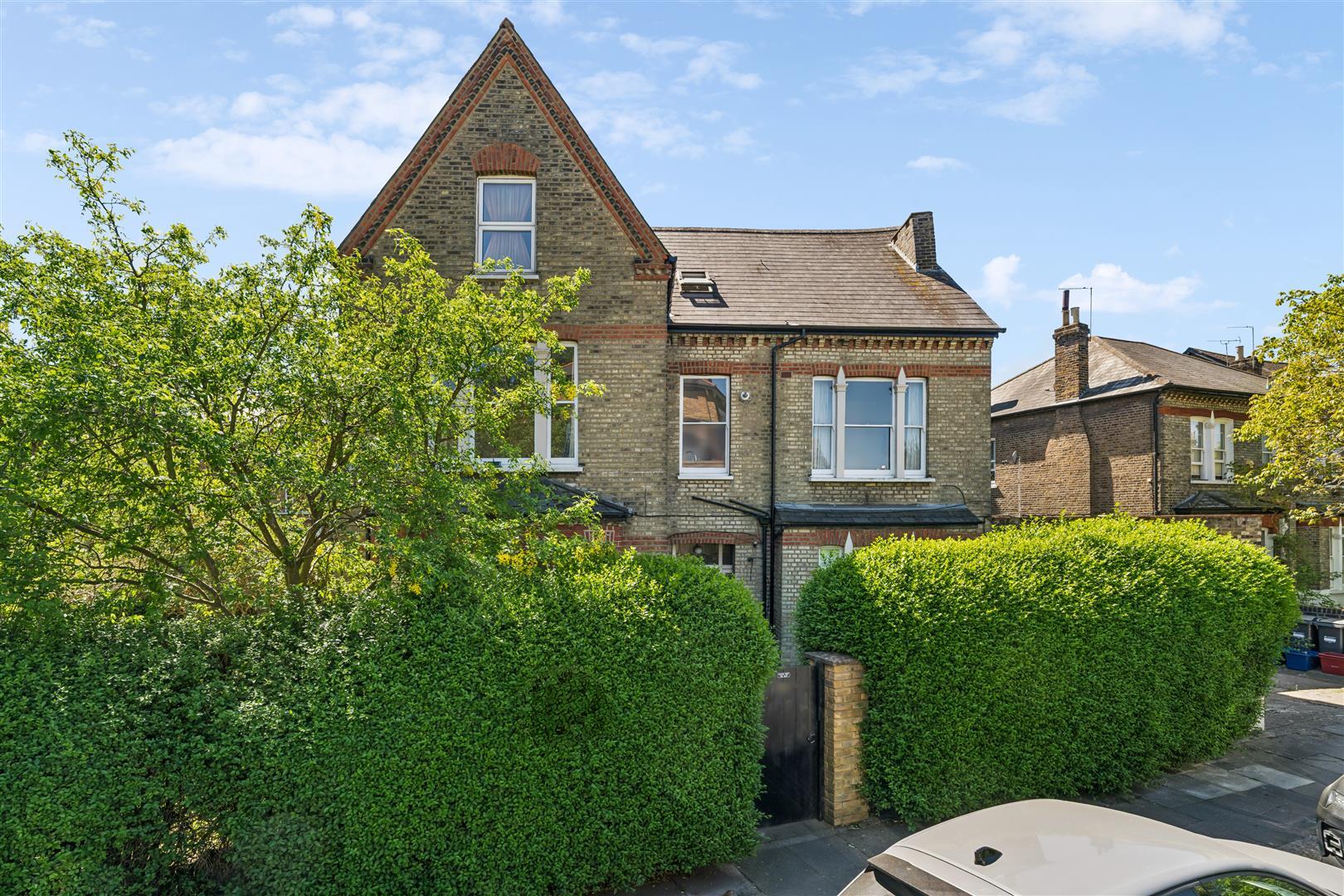 Property Image b42a49b0-7928-4941-a484-c697f8b392c5